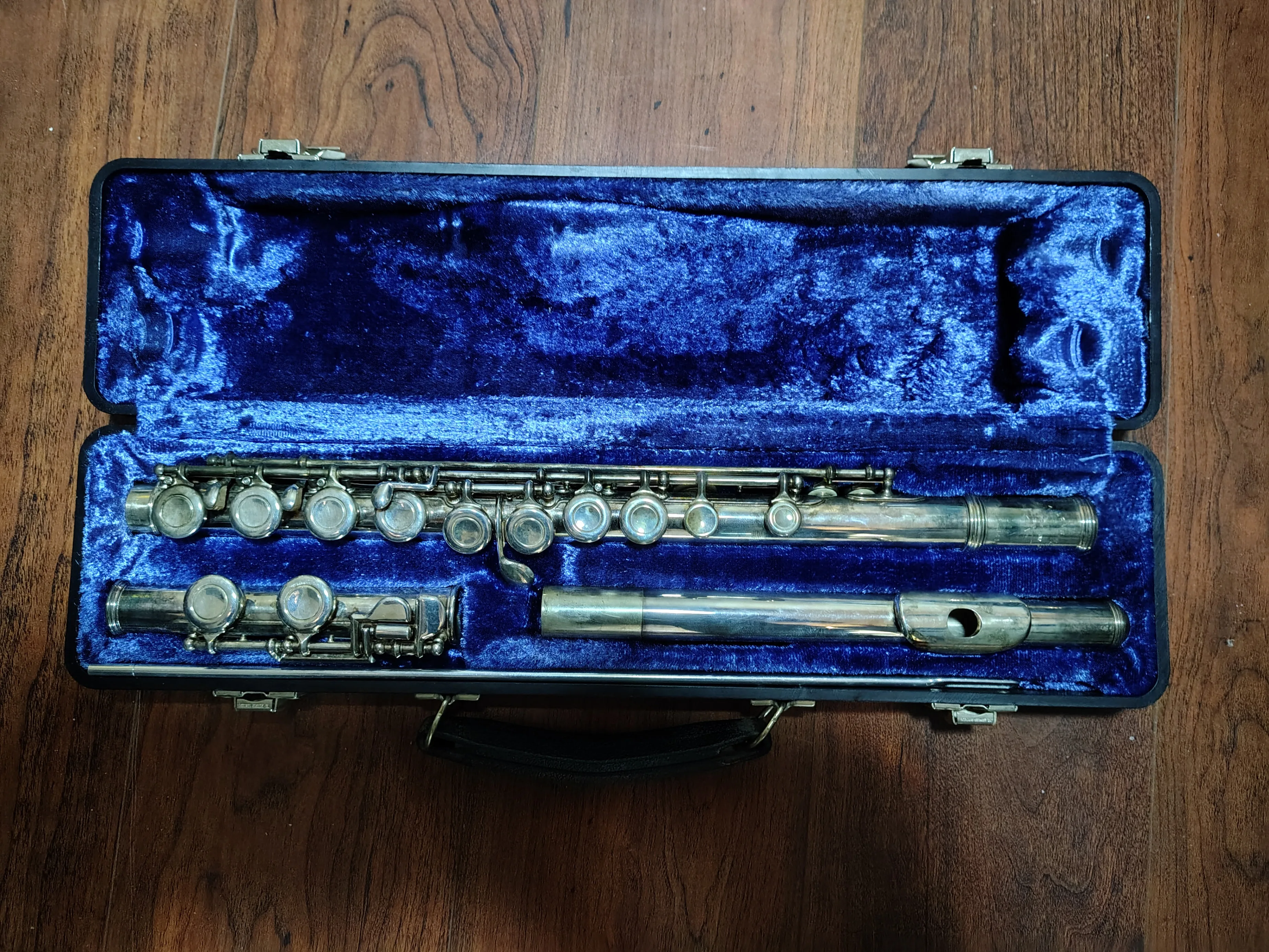 Vintage 1981 Armstrong 104 Student Flute