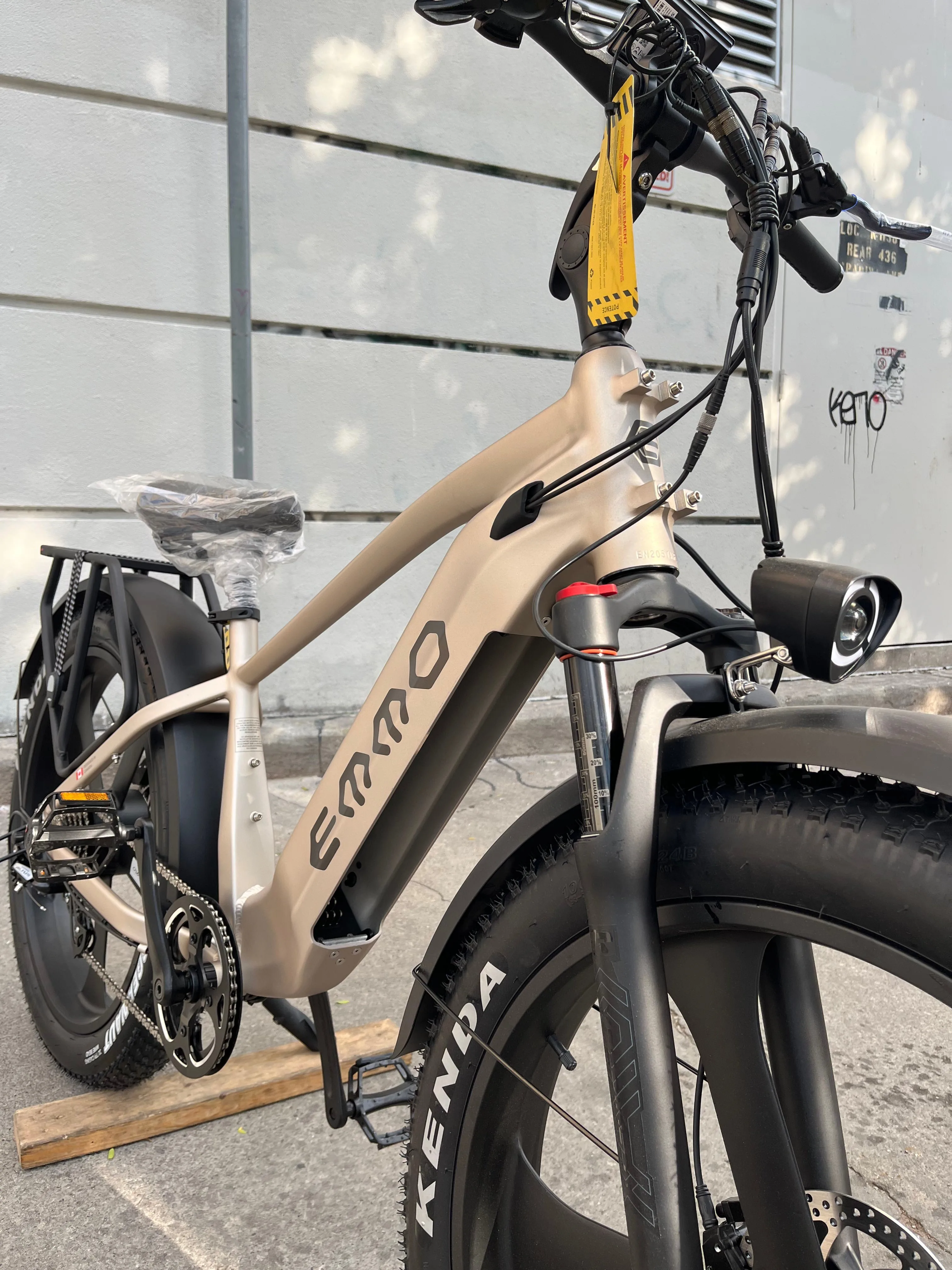 EMMO IKONG Pro Electric Bicycle | Showroom Demo / Full Warranty image indicator(10)