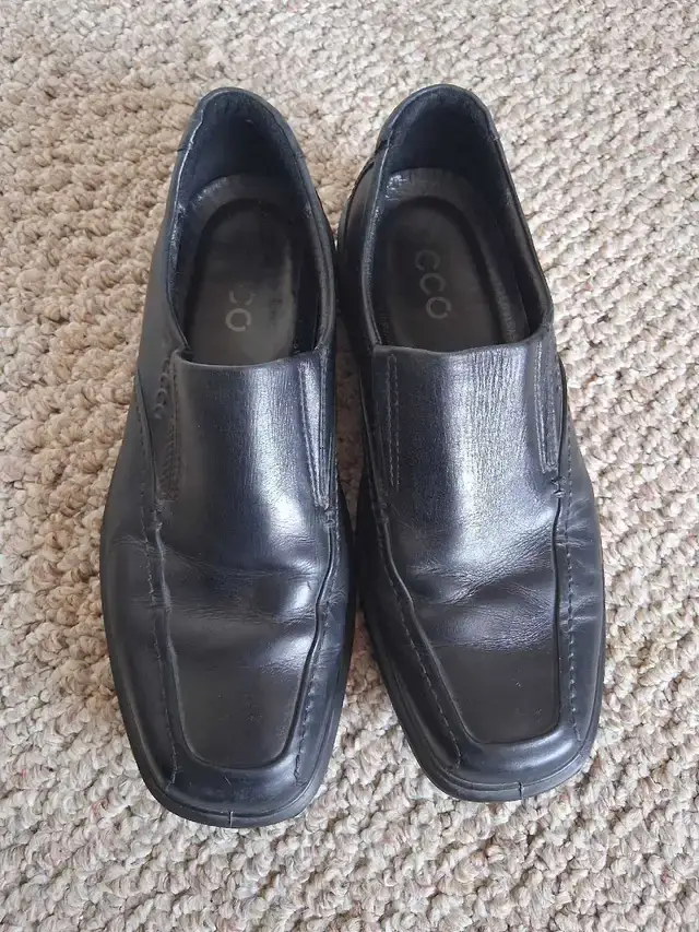 Men black Ecco shoes size 41 - photo 2