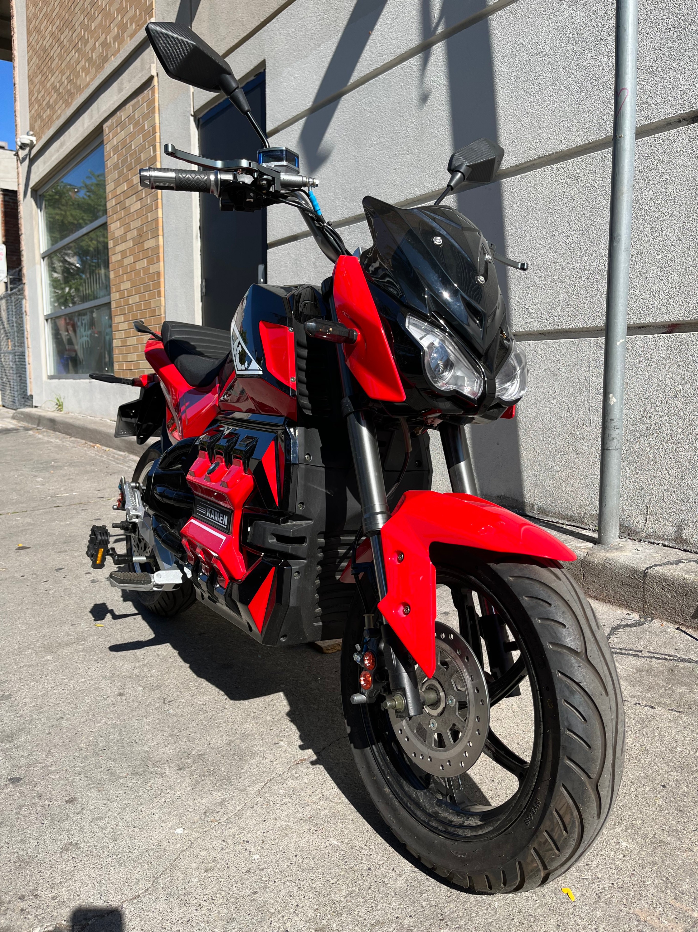EMMO Kamen Electric Motorcycle | Showroom Demo / Full Warranty - photo 2