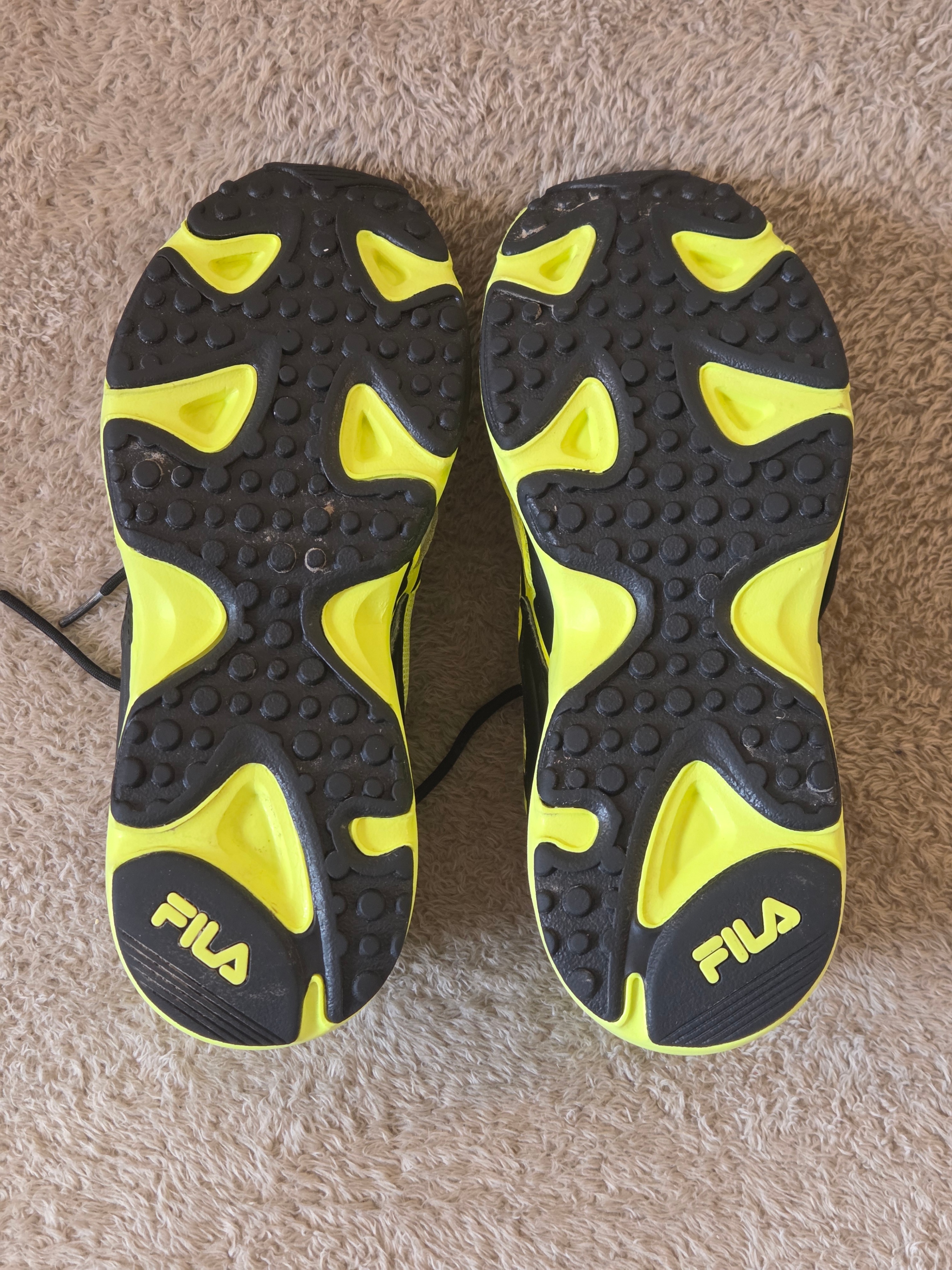 FILA Chunky Sneakers, Men’s US 8 – Neon Yellow - photo 3