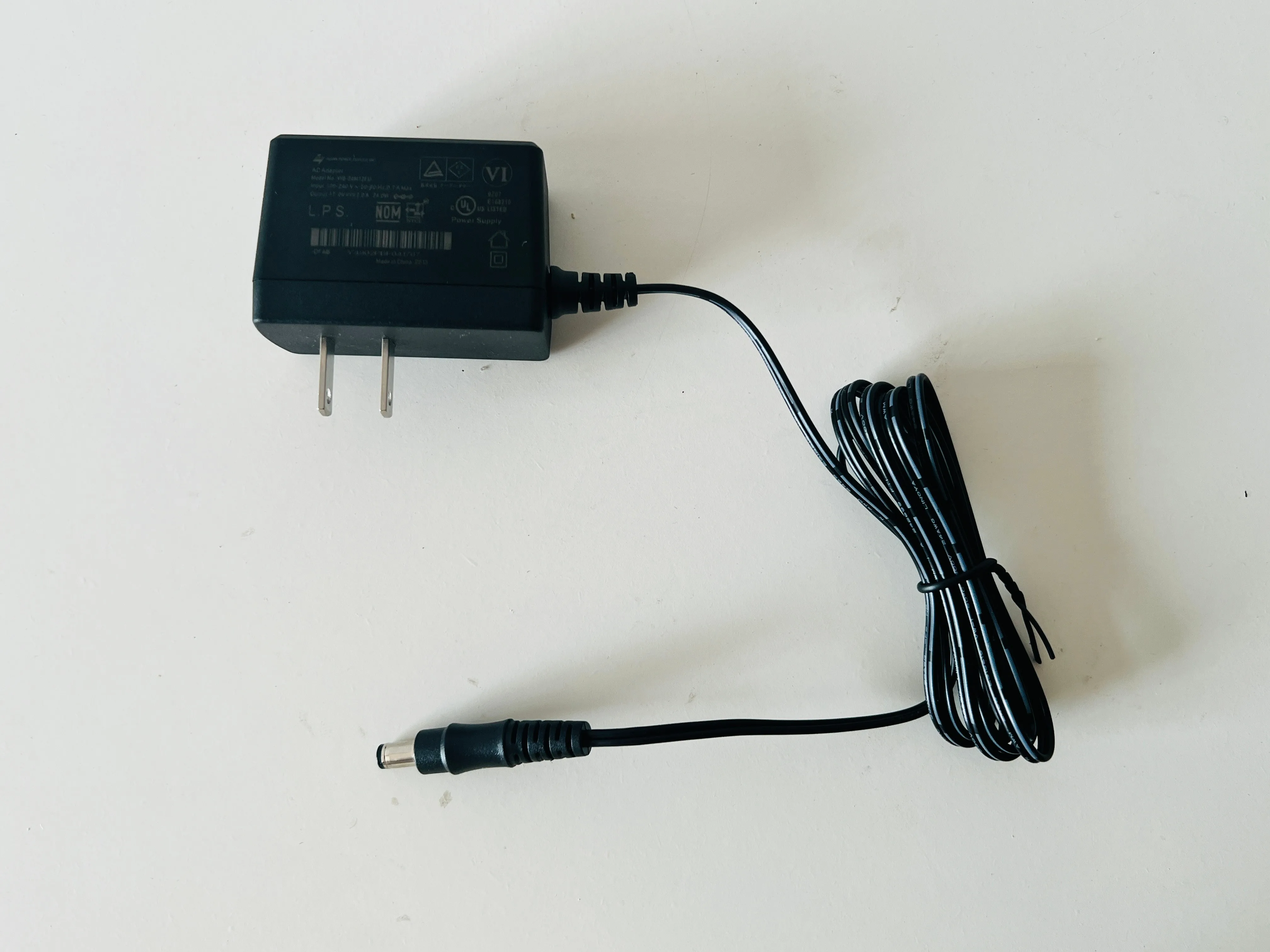 Power Adapter WB-24M12FU / Adaptateur secteur