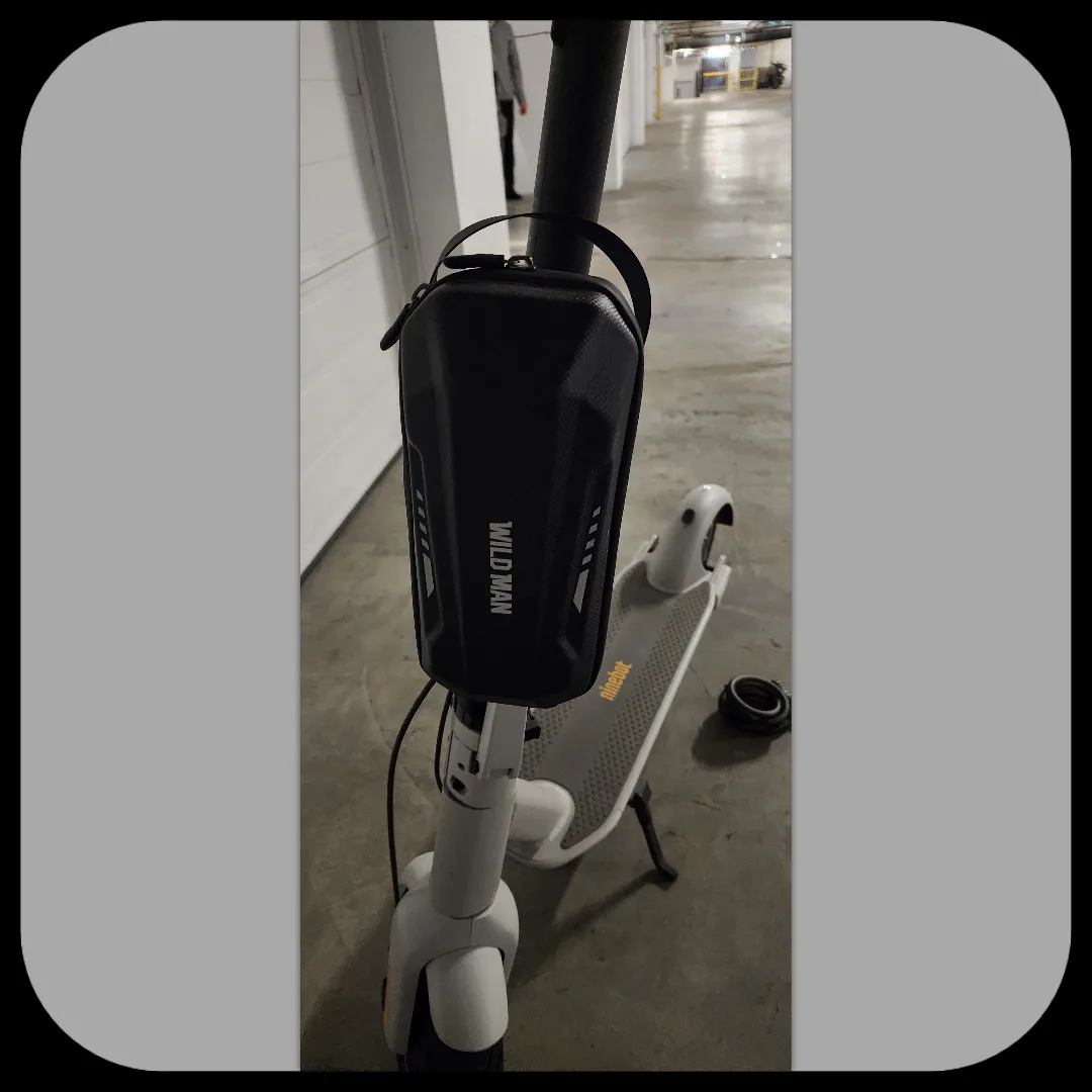 SEGWAY || Ninebot MAX G30LP Electric Scooter image indicator(7)