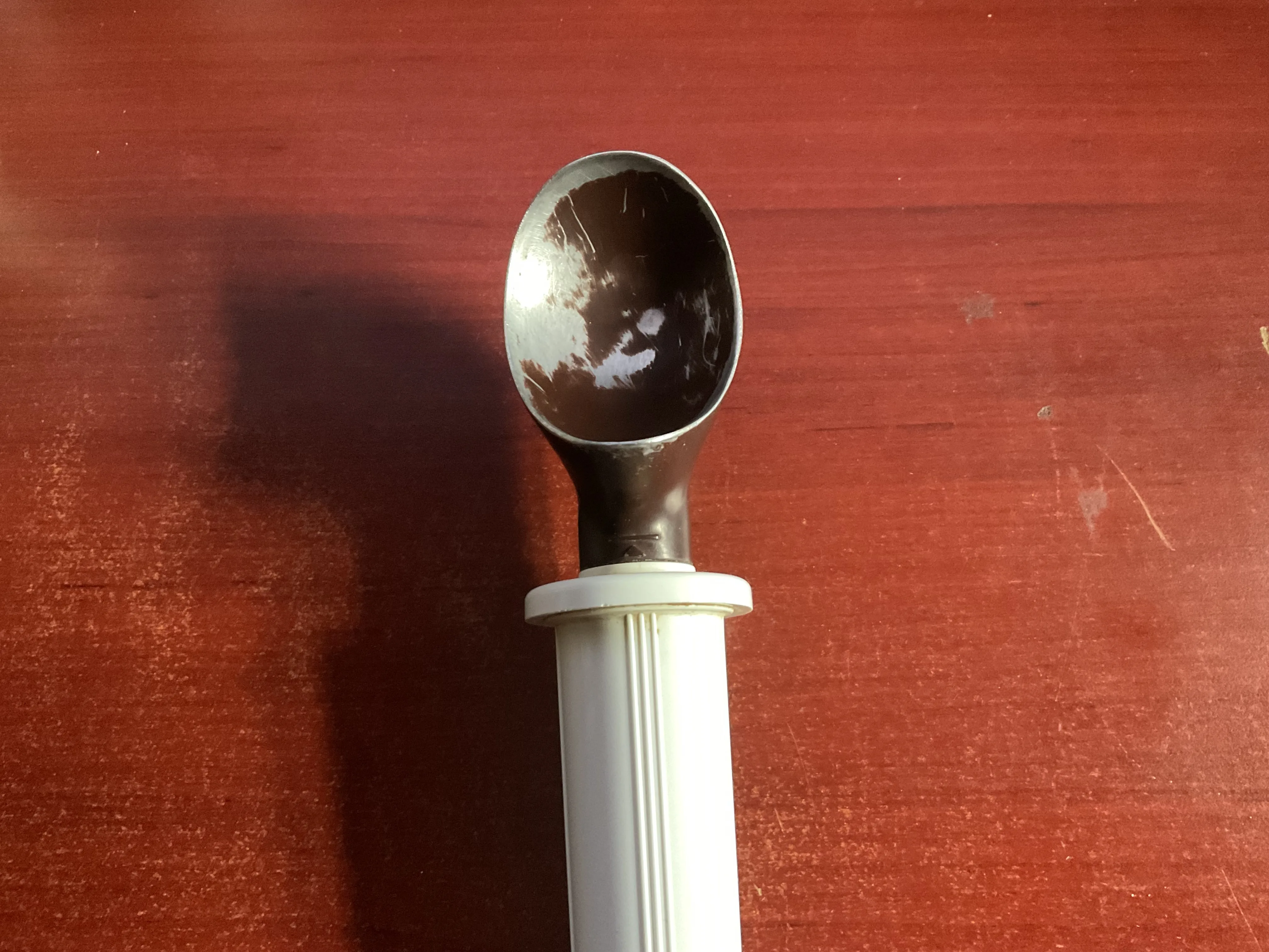 Vintage Tupperware Ice Cream Scoop