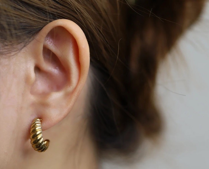 18K Gold Plated Croissant Earrings -tarnish free, hypoallergenic - photo 3