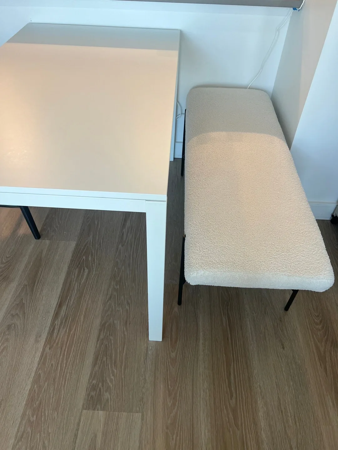 Cream Sherpa Boucle Bench image indicator(3)