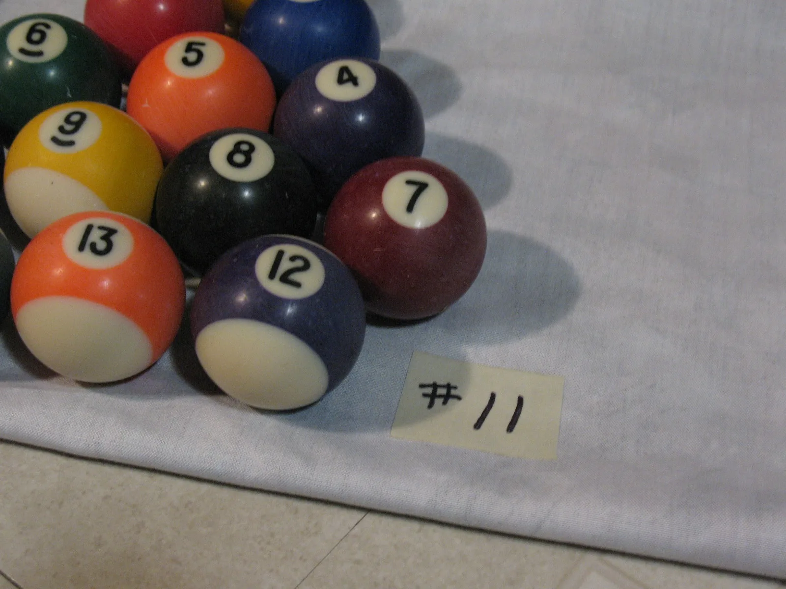 Billiard Balls and Cue image indicator(5)