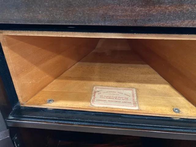 1920 Gerhard & Heintzman Phonograph image indicator(6)