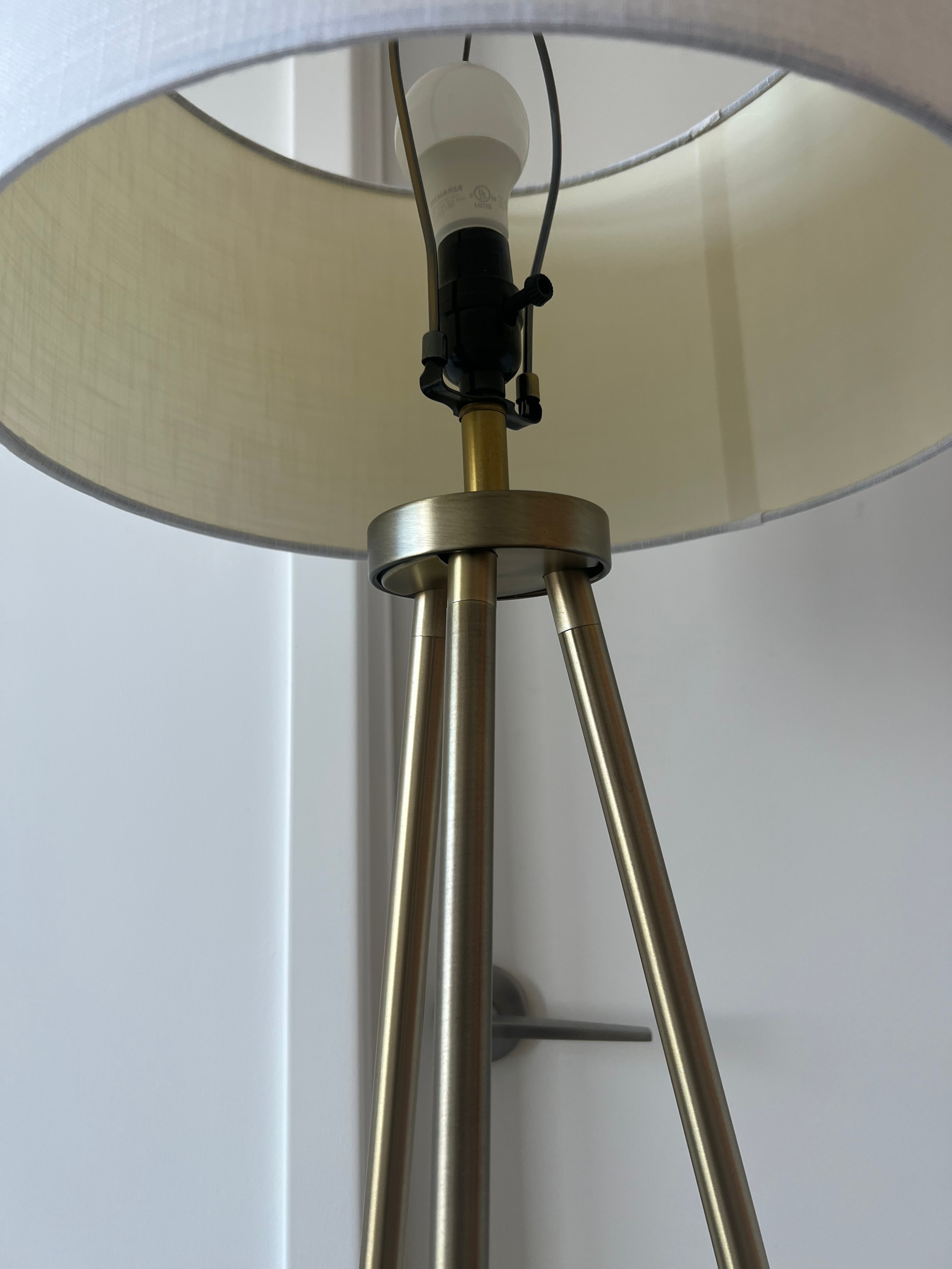 TRIPOD FLOOR LAMP WITH SHADE, BRASS - photo 2