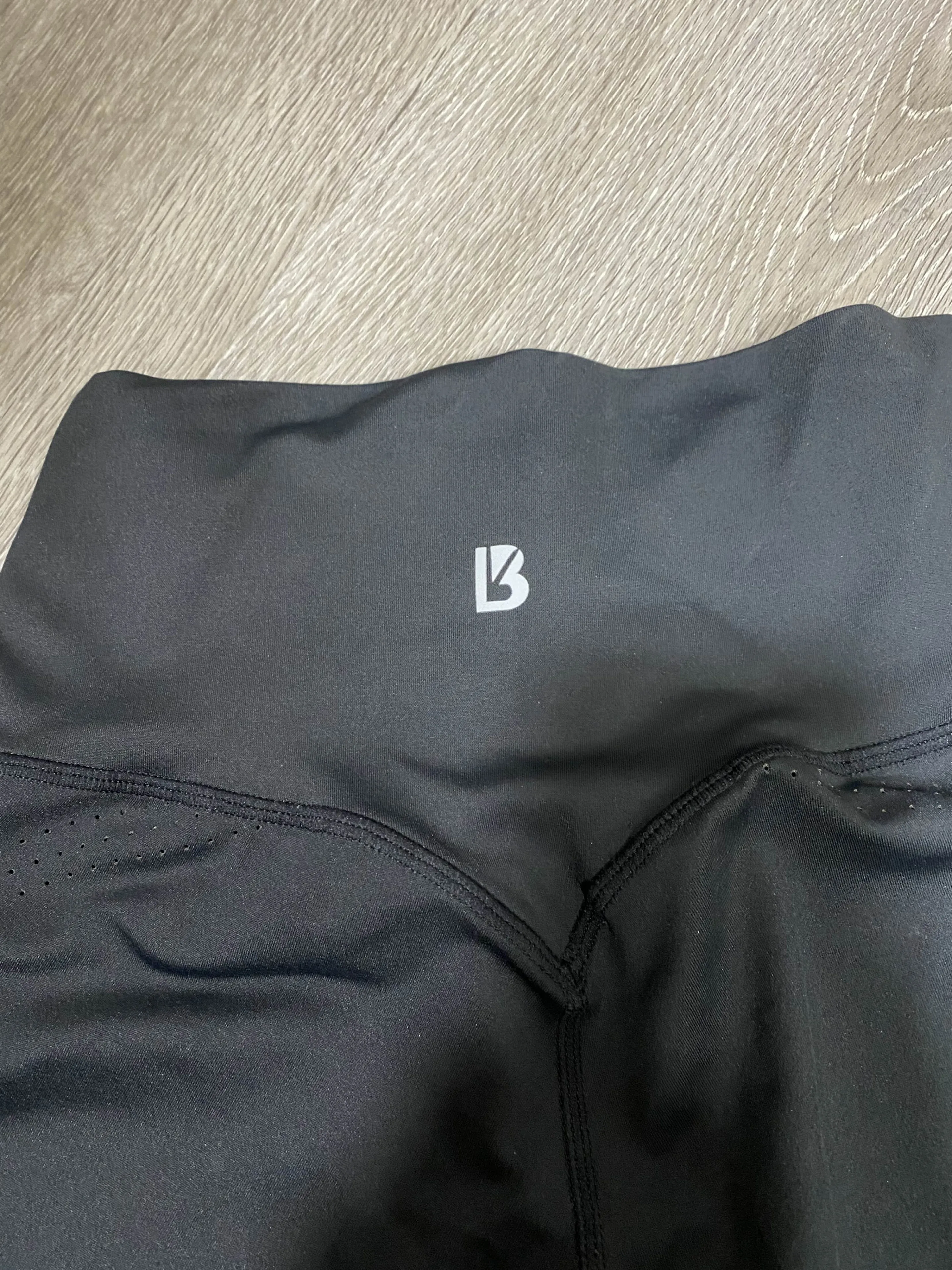 Buffbunny - Lit Laser Cut Legging - Onyx Black image indicator(4)