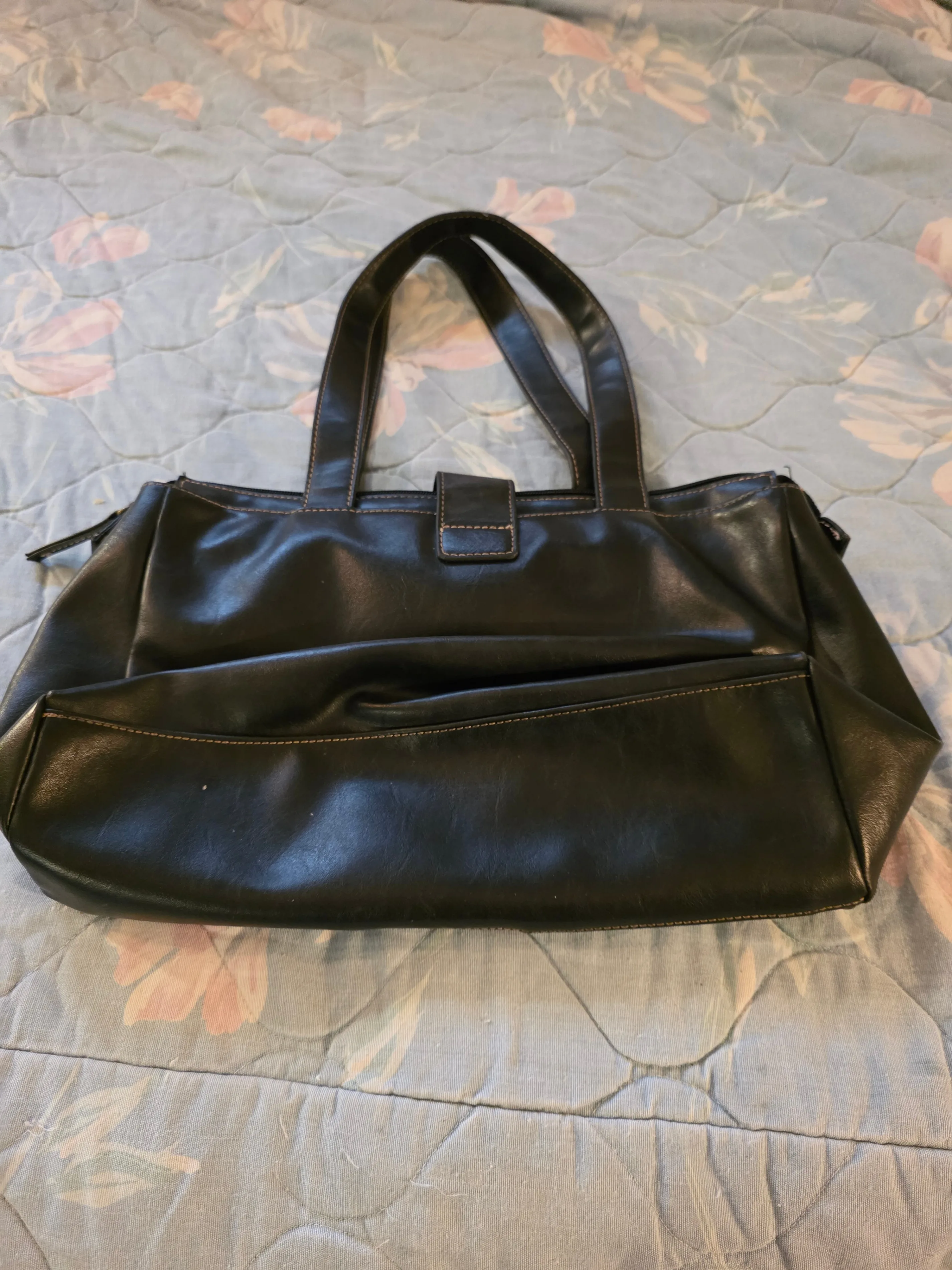 Black Leather Handbag image indicator(3)