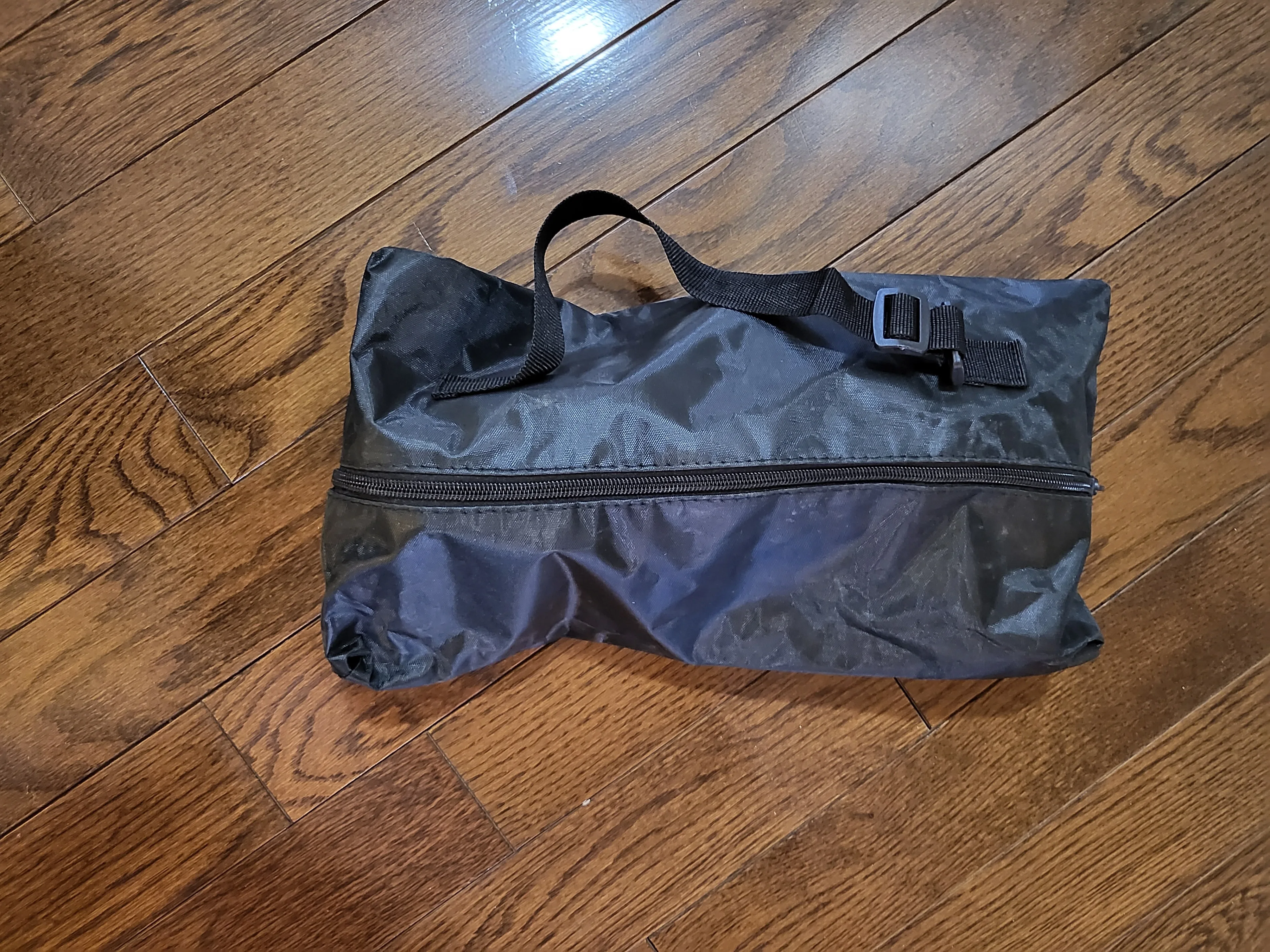 Brand New Alto/Tenor Saxophone Stand with Carry Bag image indicator(4)