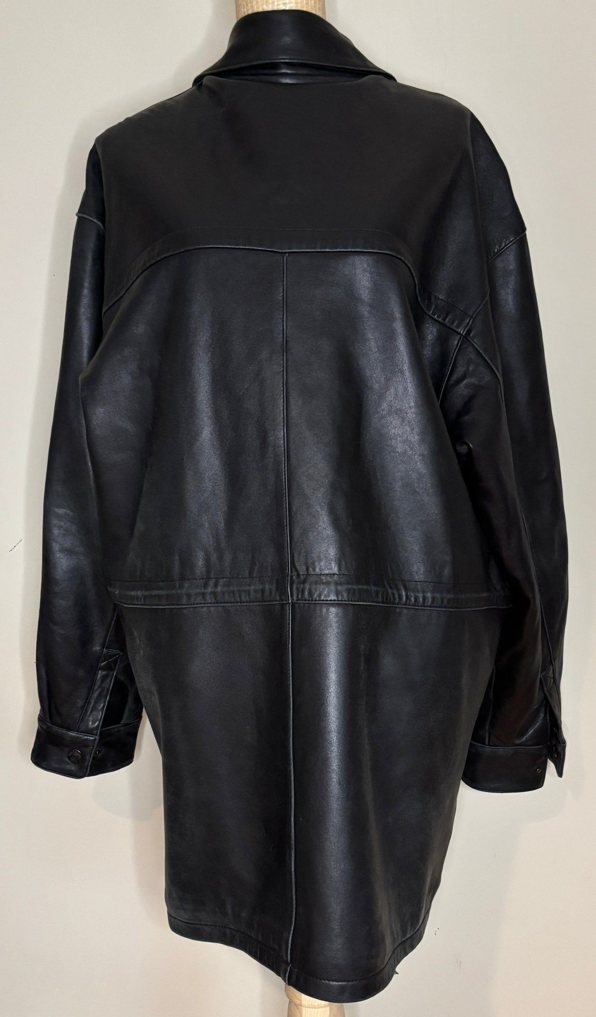 Guy Laroche Mens Black Leather Coat Size 44 - photo 4