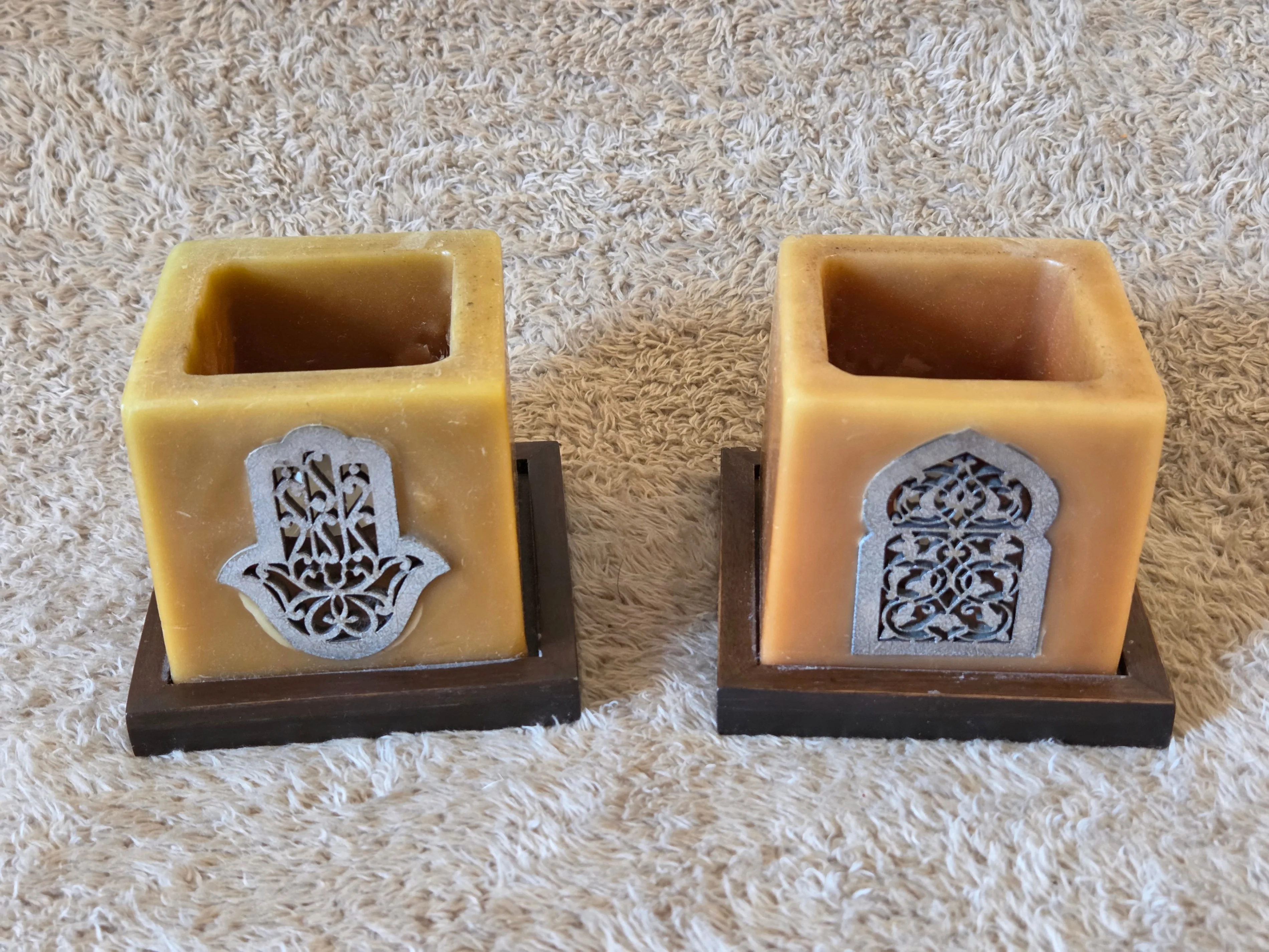 Moroccan Wax Tealight Holders – Pair, Hamsa/Arch