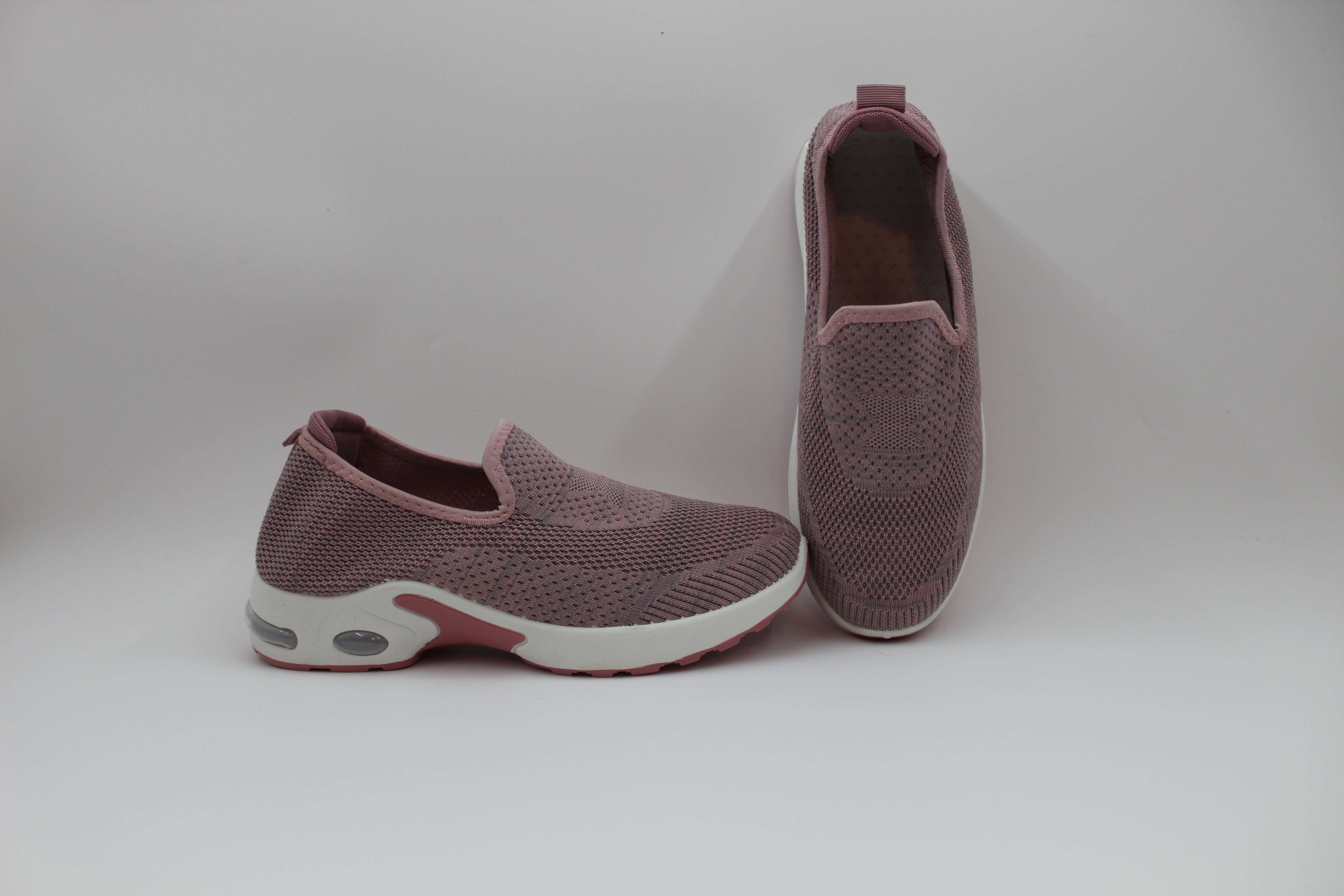 Sneakers - photo 3