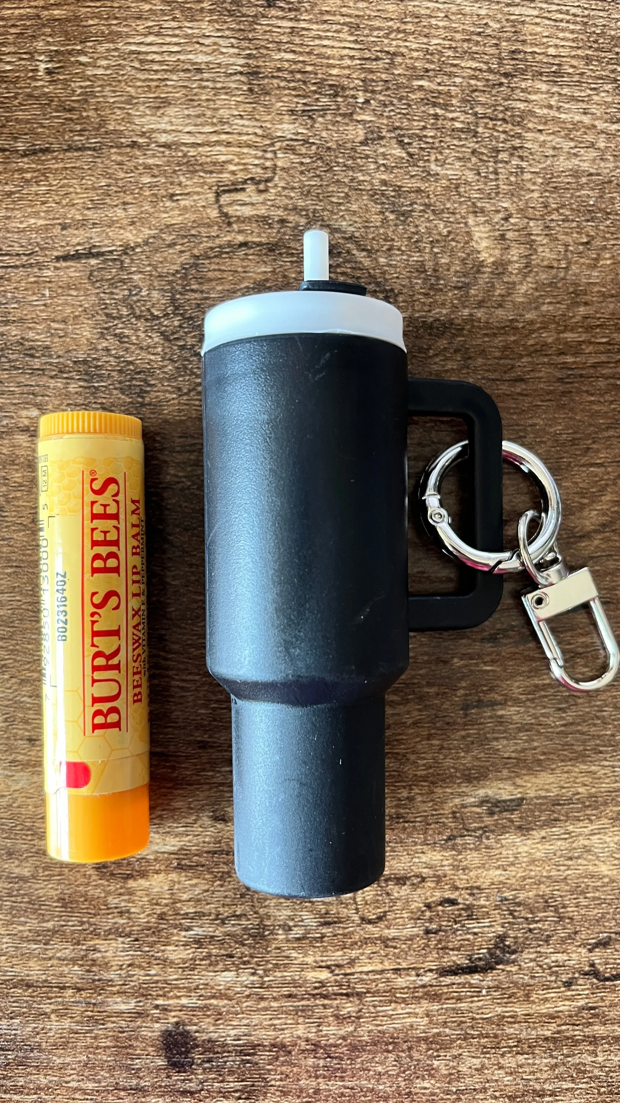 Tumbler with Screw Top to hold your items image indicator(3)