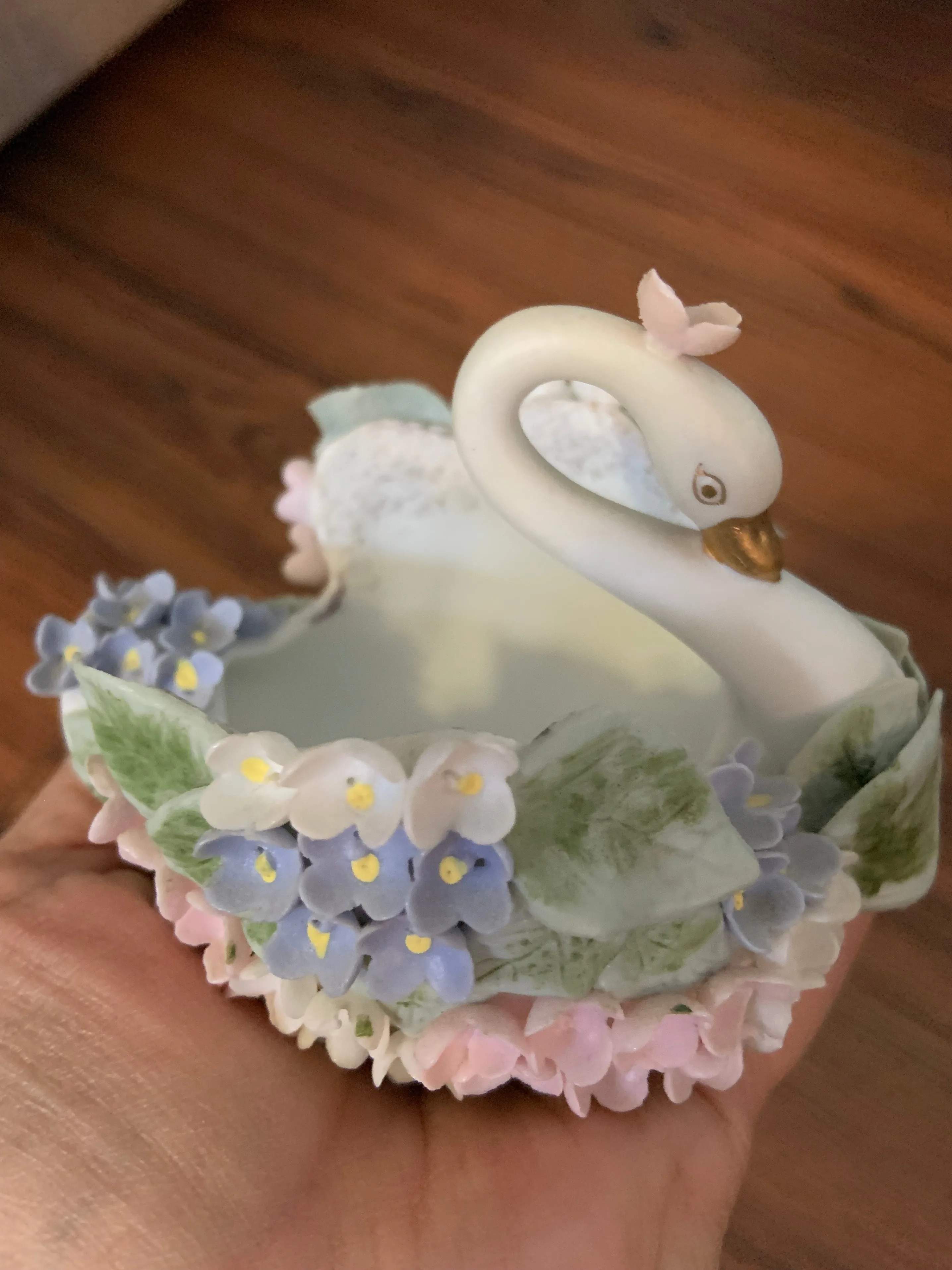 Vintage Lefton China Porcelain Swan