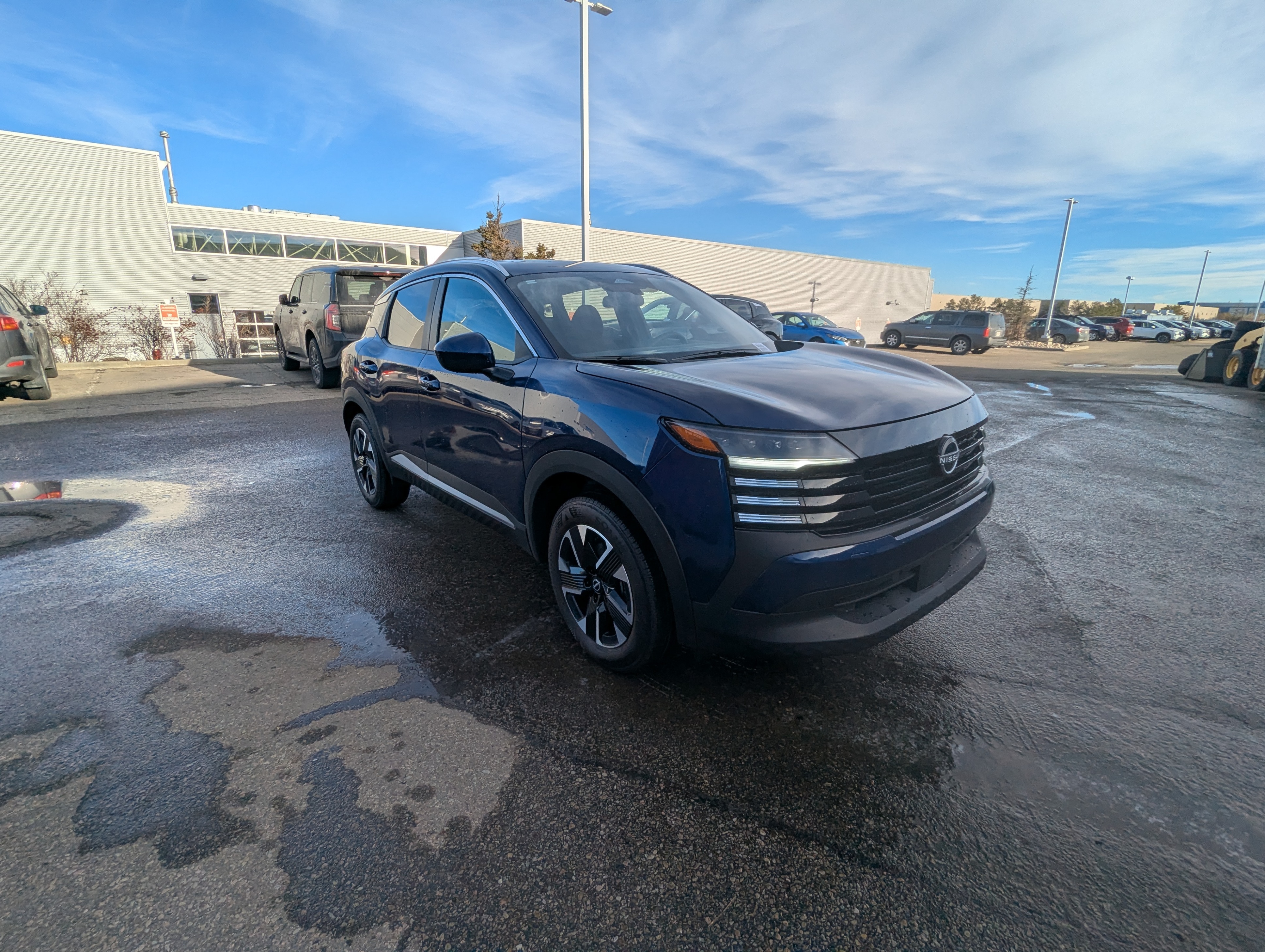 2025 Nissan Kicks SV
