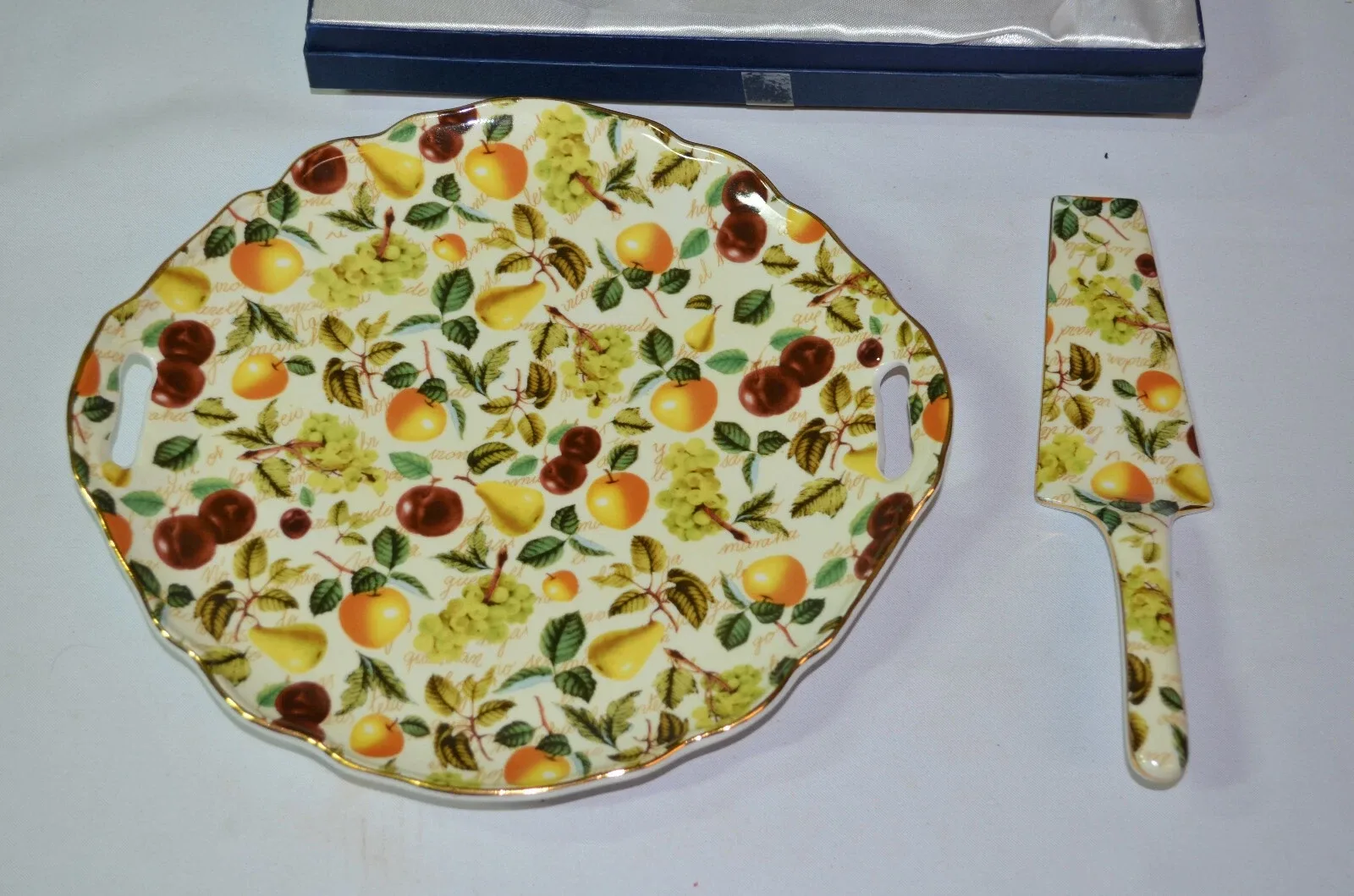 Fine China Cake Plate Server 1855 tipo limoges da vinci home image indicator(3)