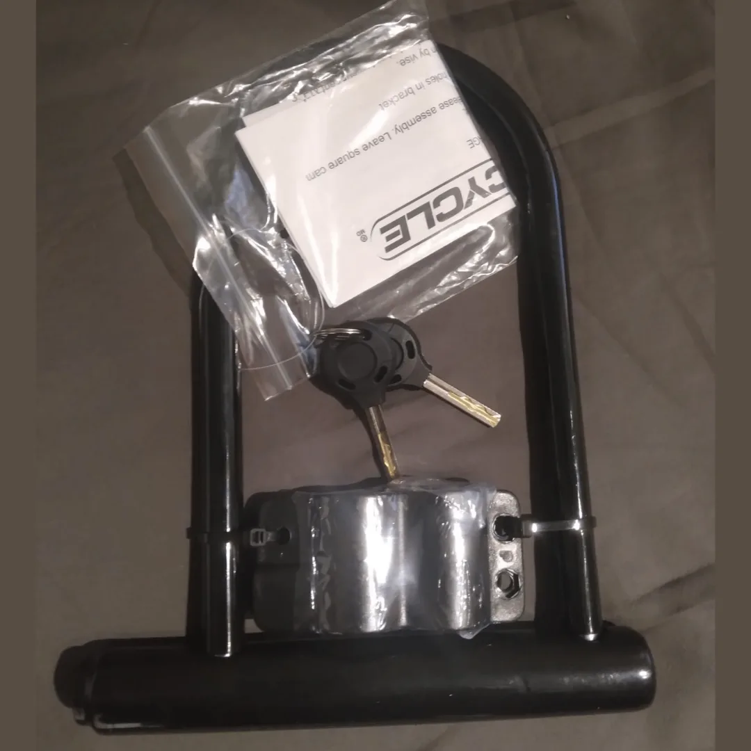 Only Tonight Pickup(Moving to VancouverRetail price$499Brand New image indicator(5)