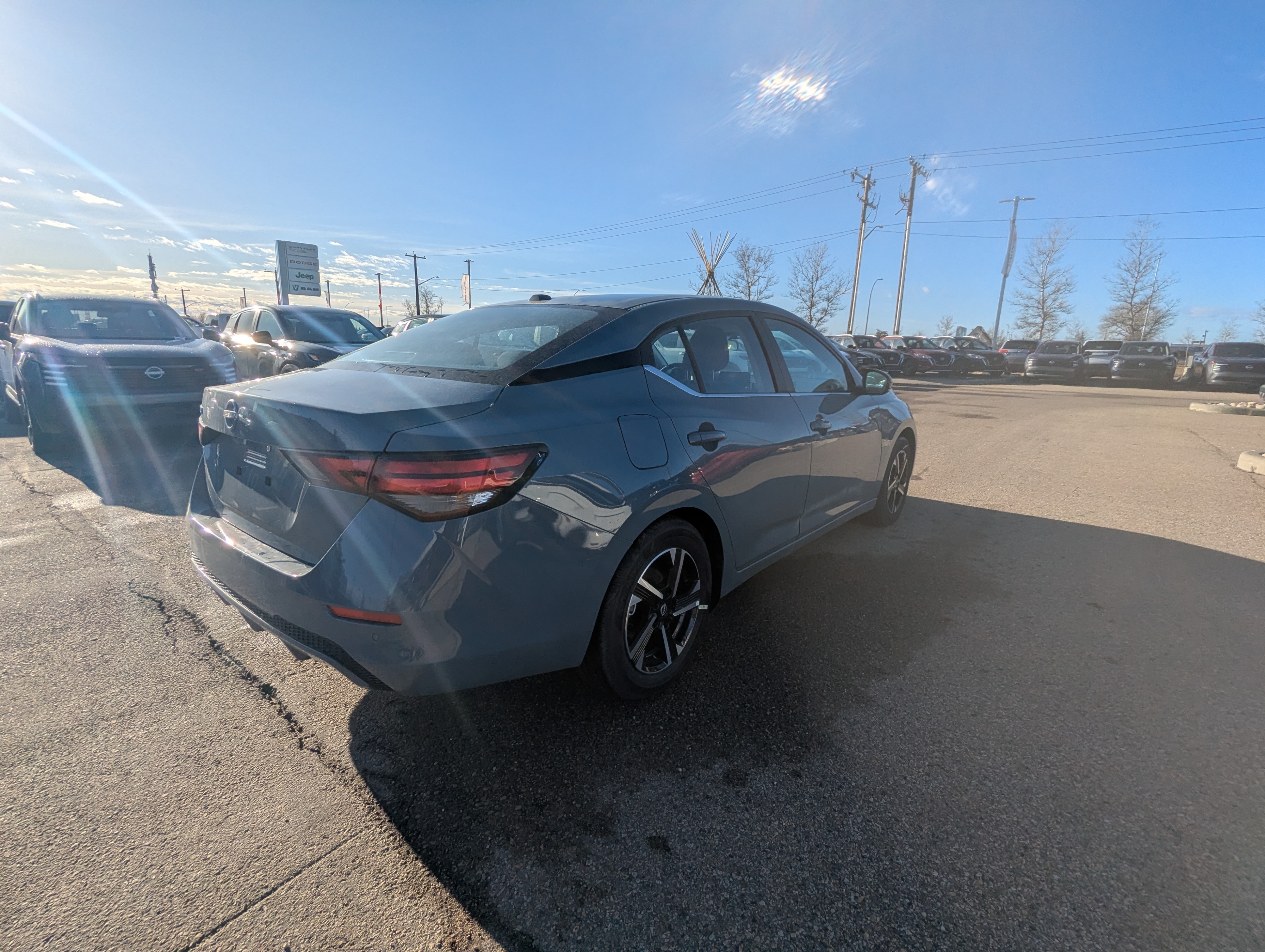 2025 Nissan Sentra SV - photo 5