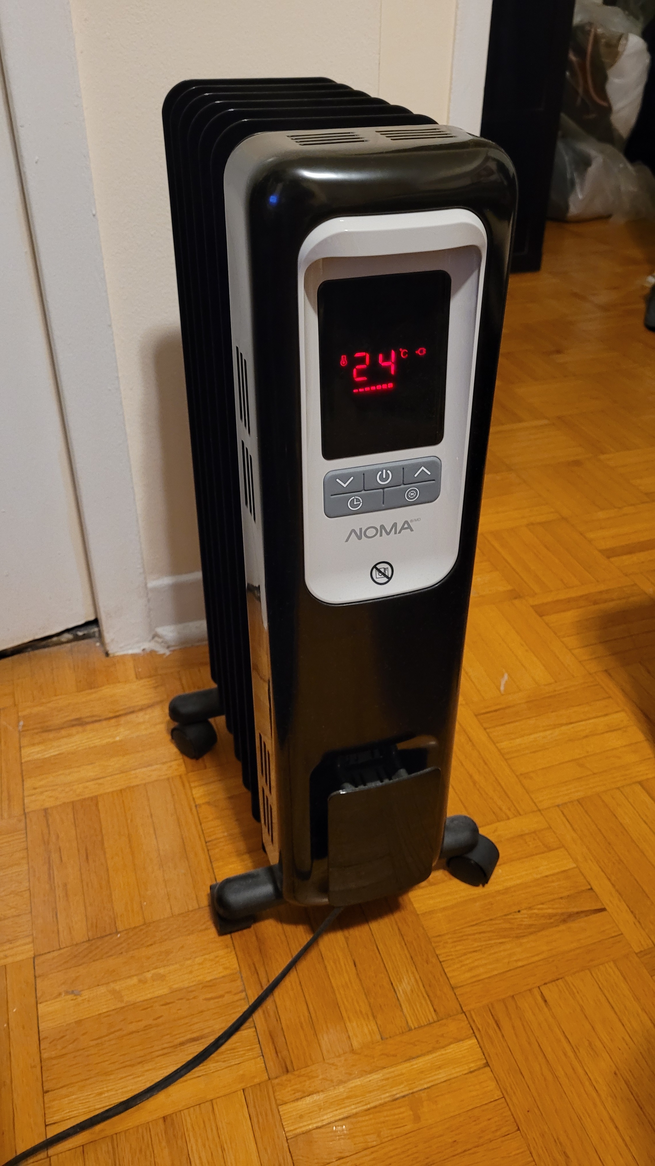 NOMA Digital LED Oil Filled Radiator with Adjustable Thermostat