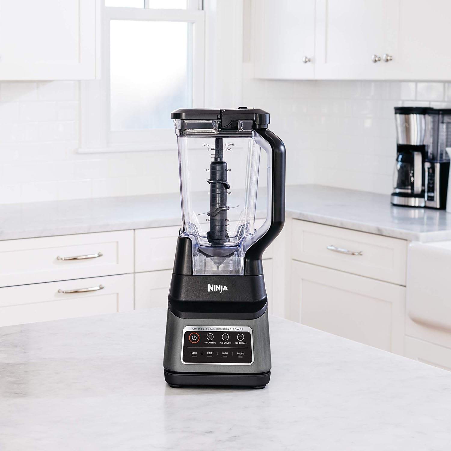Ninja BN701C Professional Plus Blender – 1400W, 72oz Pitcher, - photo 5