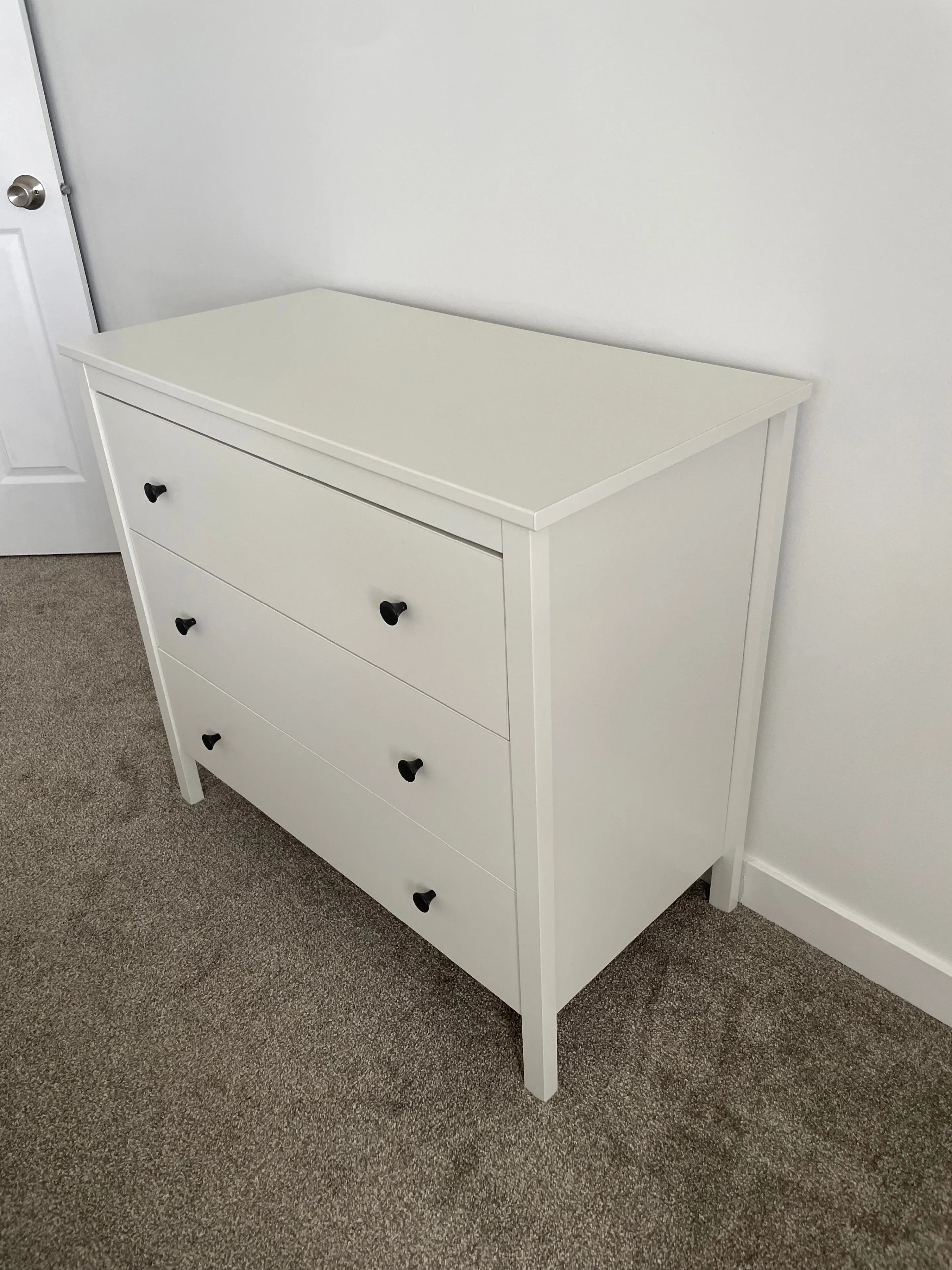 Chest of 3 Drawers image indicator(4)