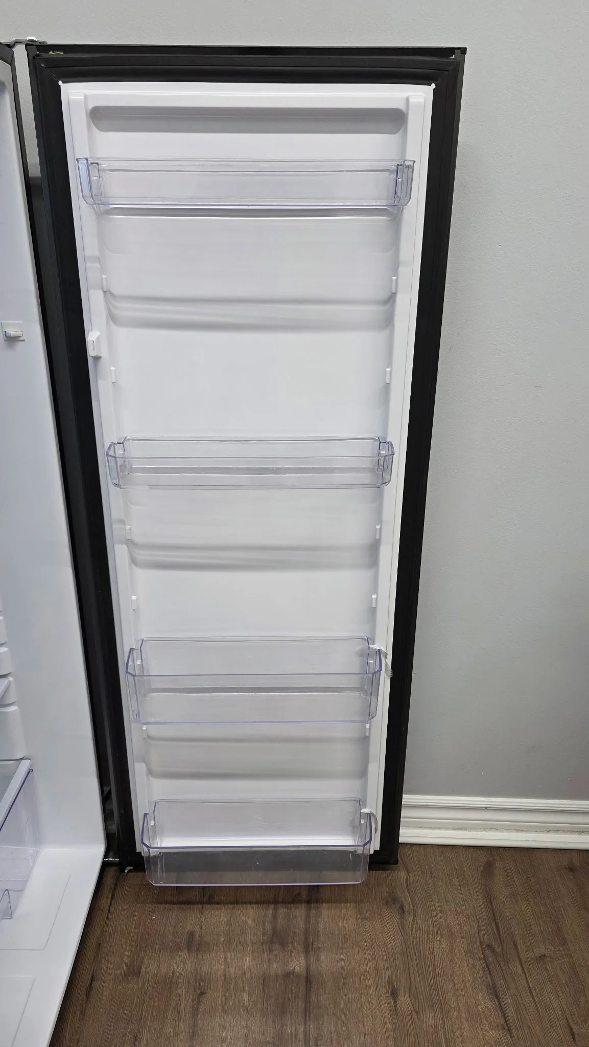 Marathon 22” Black Steel Refrigerator - image indicator(6)