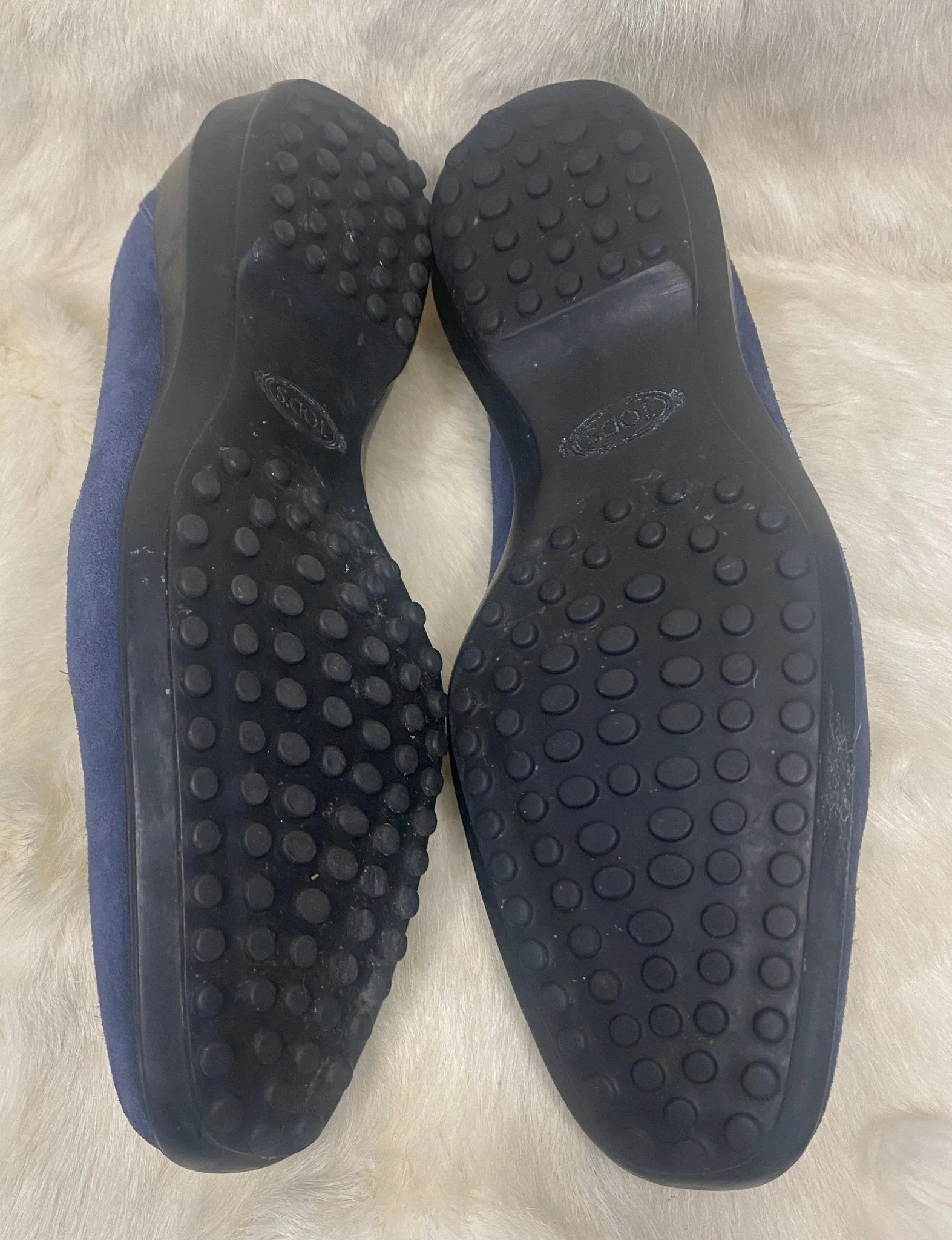 Tods Pantofola City Gommino Women’s Blue Suede Loafers 7-1/2 image indicator(7)