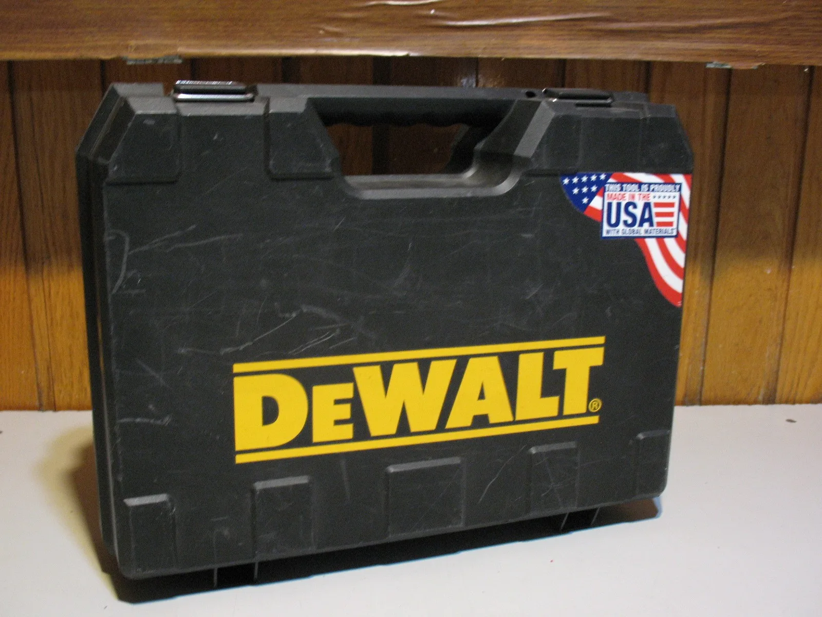 DeWalt 18 Volt Drill Package image indicator(10)