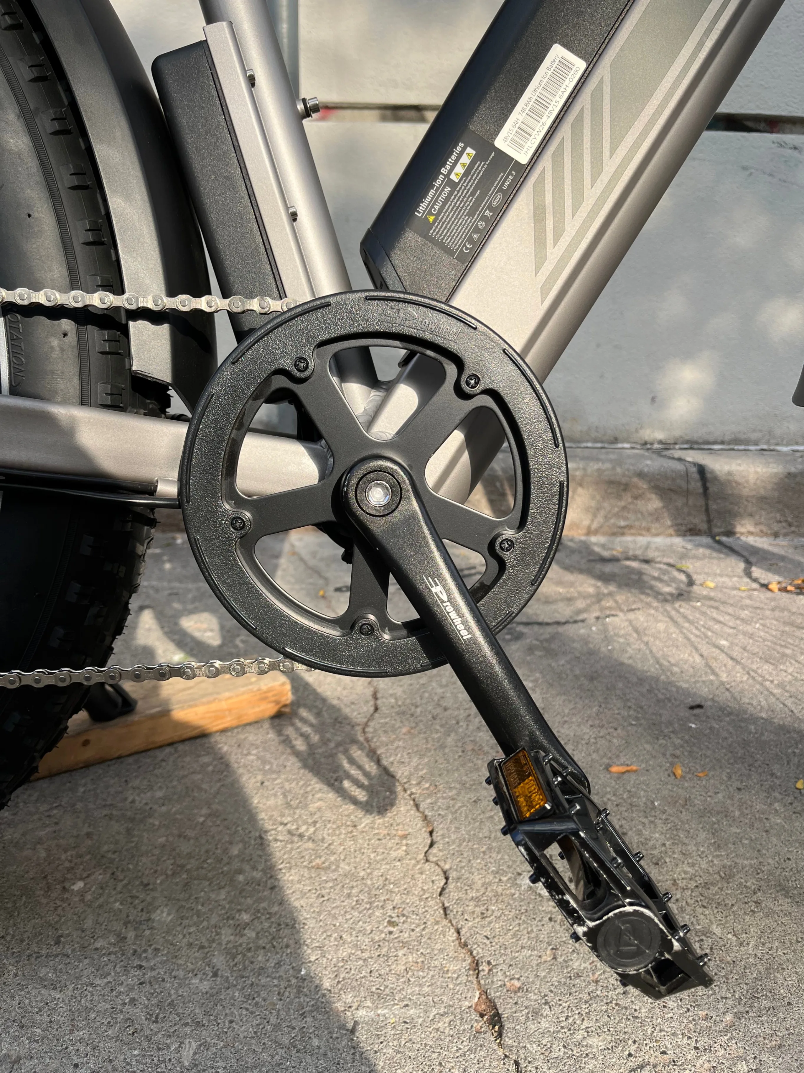 OIIOS Quanta Electric Bicycle | Showroom Demo / Full Warranty image indicator(5)