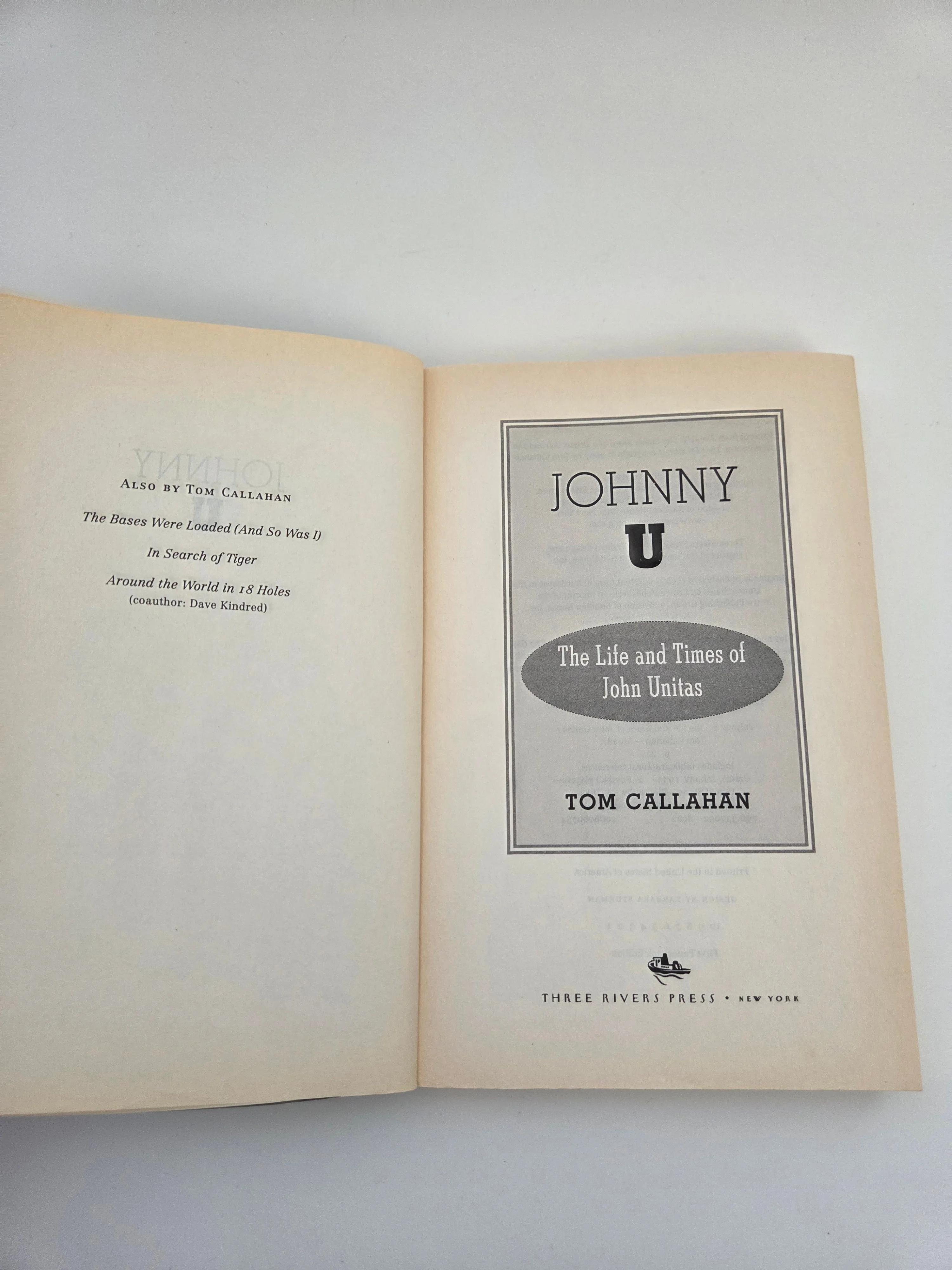 Johnny U: The Life & Times of John Unitas – PB 2006 image indicator(6)