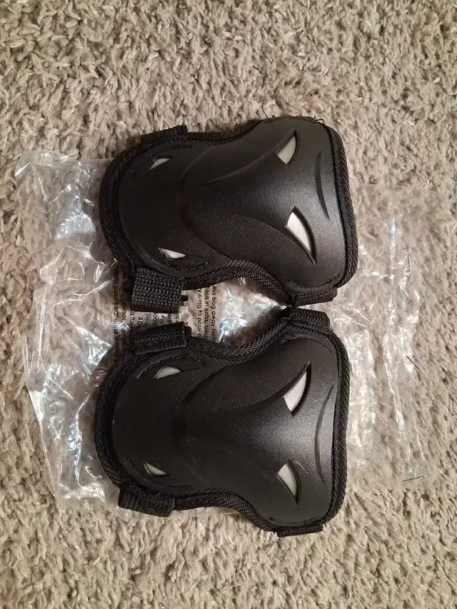 Airwalk Elbow Pads - photo 2
