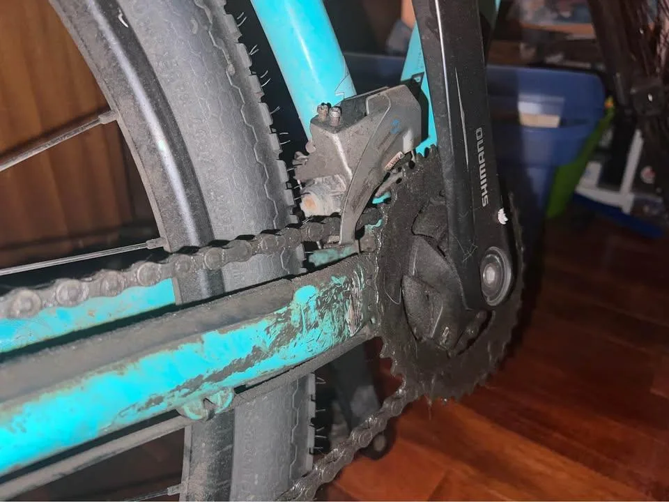 Trek Marlin 5 Gen 2 M/L Volt to Miami Green Fade Mountain Bike image indicator(4)