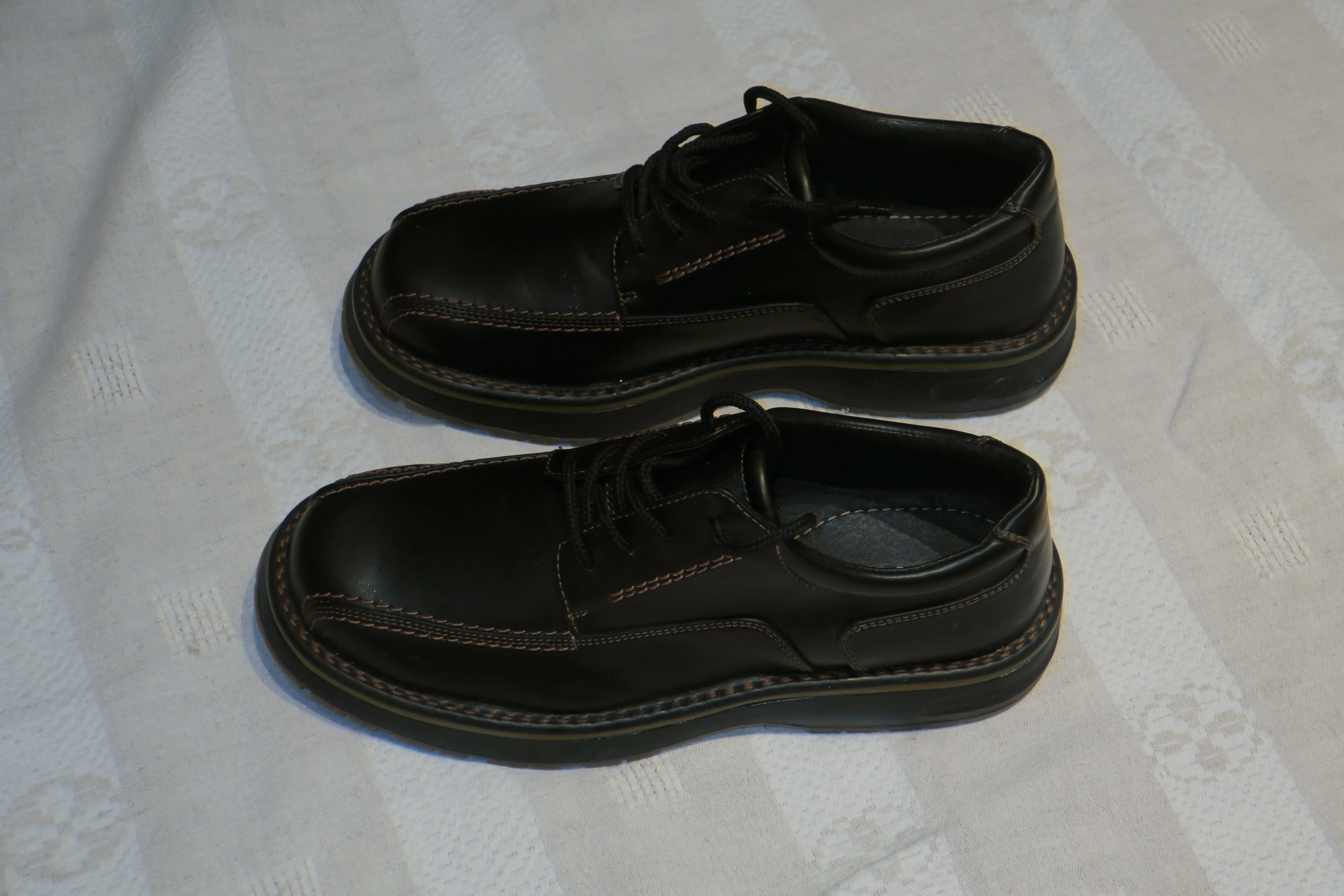 Men's Nevada Shoes Brand NEW image indicator(2)