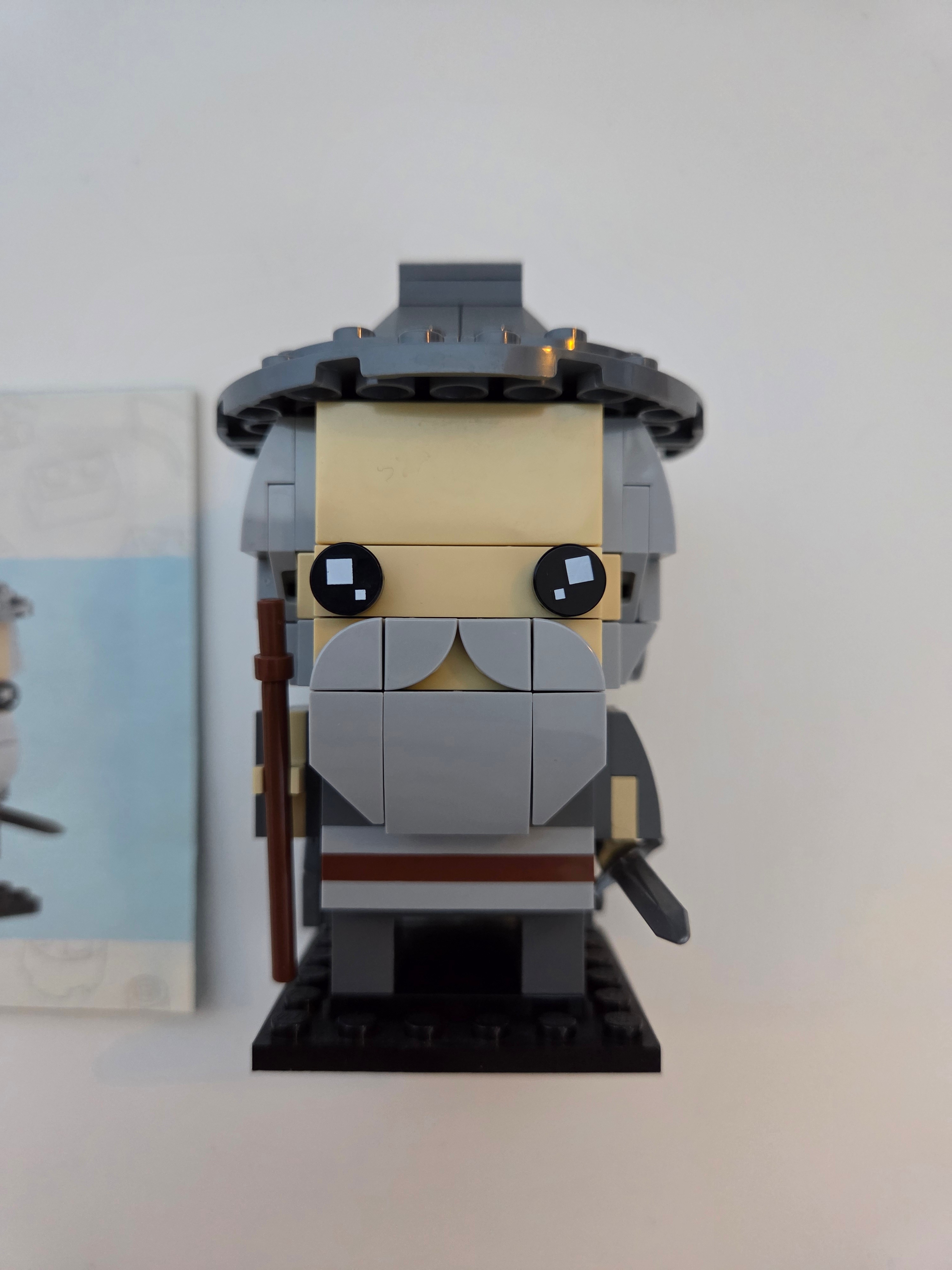 LEGO BrickHeadz Gandalf the Grey 40631 – Built - photo 3
