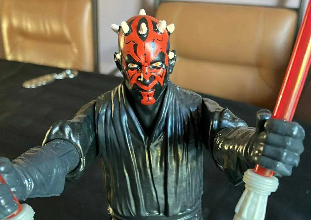 Disney Star Wars Darth Maul Figure (New) - 11 1/2 Inches image indicator(2)
