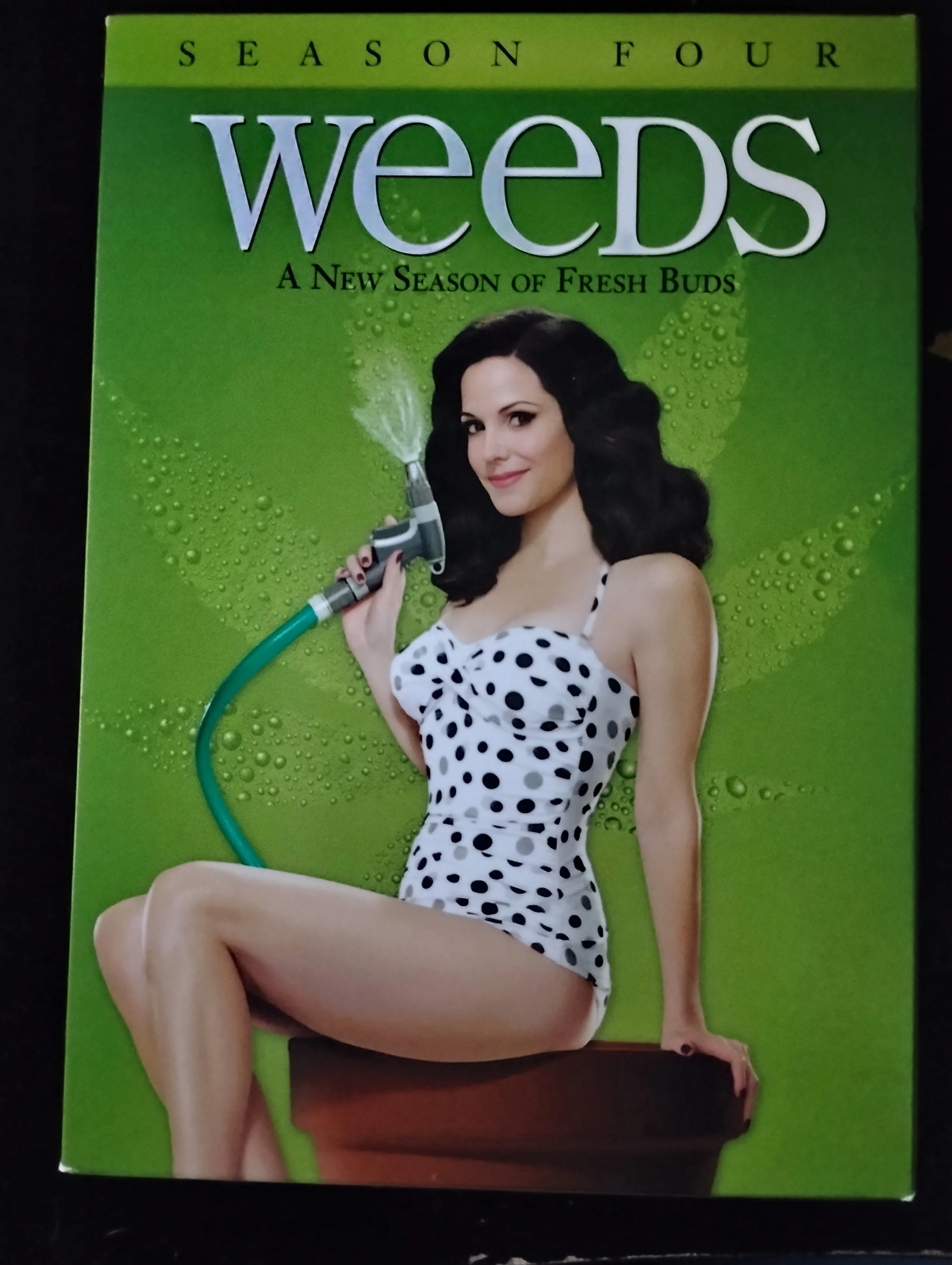 Weeds Seasons 2, 4 & 5 DVD Set – Excellent Condition image indicator(3)