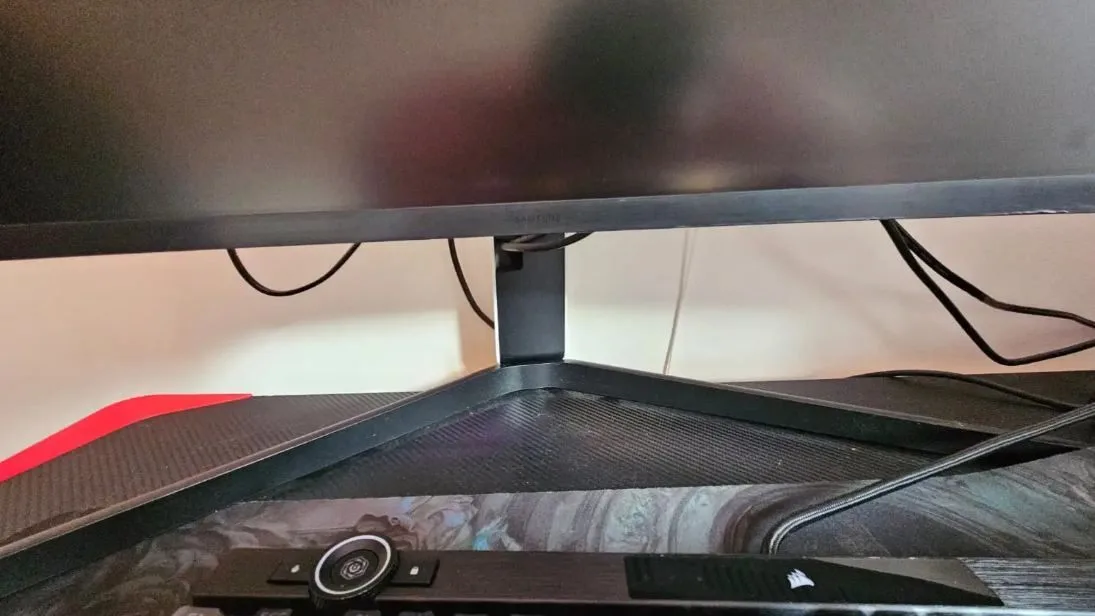 Samsung Odyssey G9 49″ Ultra-Wide Gaming Monitor LC49G95TSSNXZA image indicator(6)