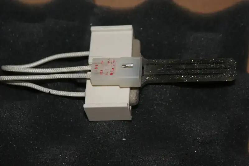 Genuine Carrier hot surface furnace ignitor LH33ZS004 - photo 2