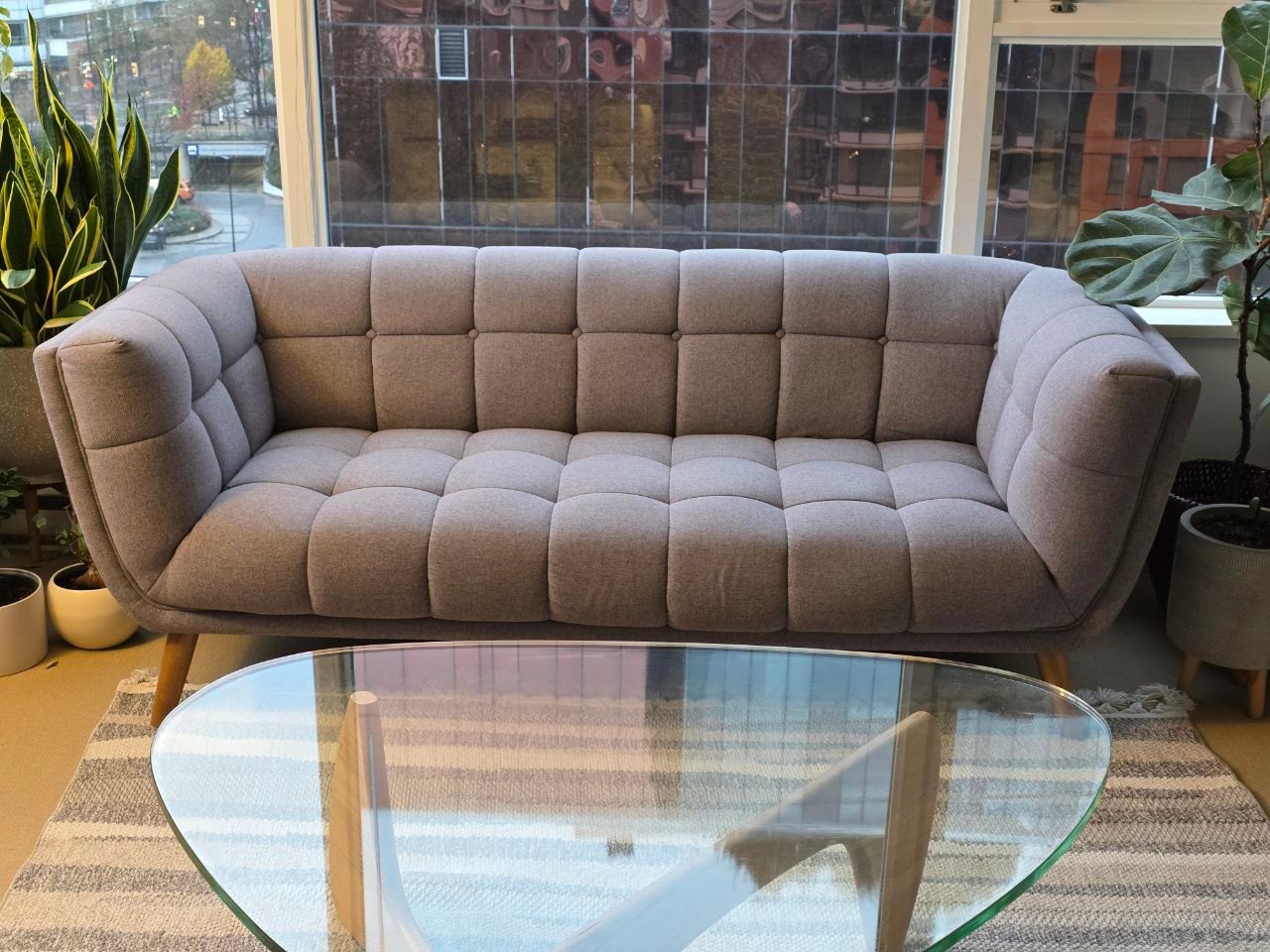 Accents@Home – Kitsilano Sofa - photo 2