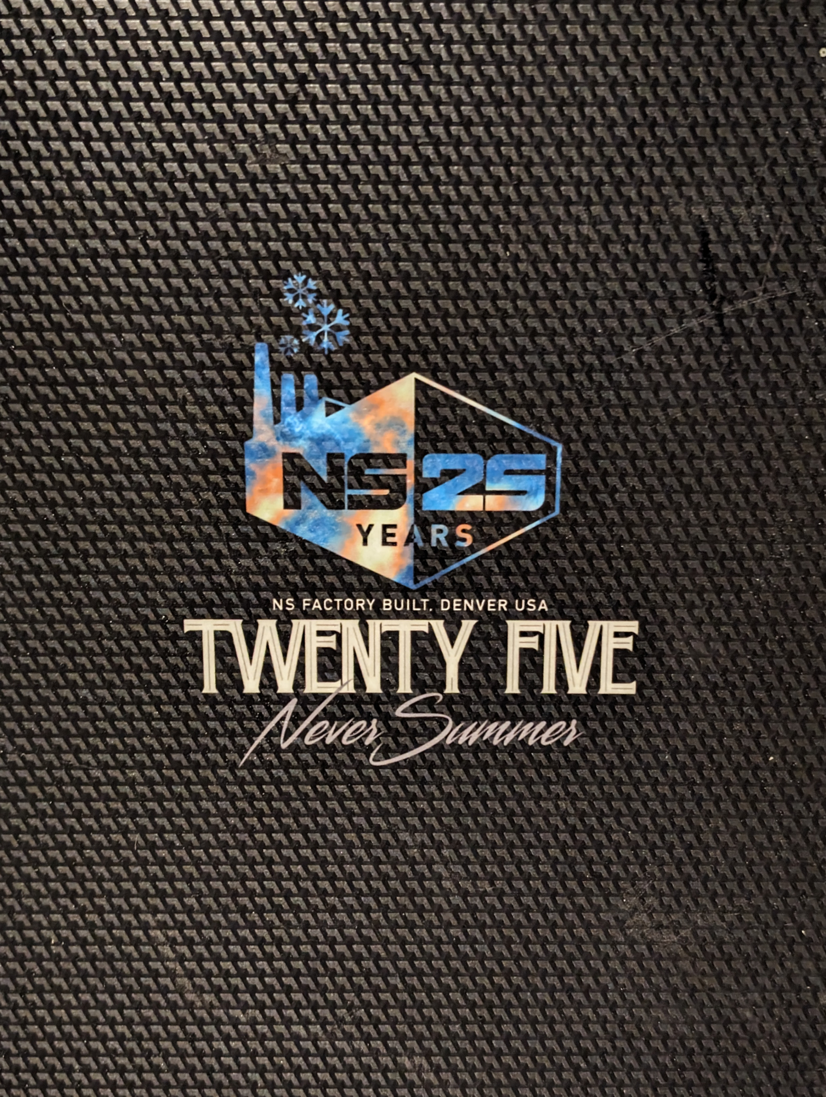 Never Summer Twenty Five Snowboard 155cm - Limited Edition - photo 5