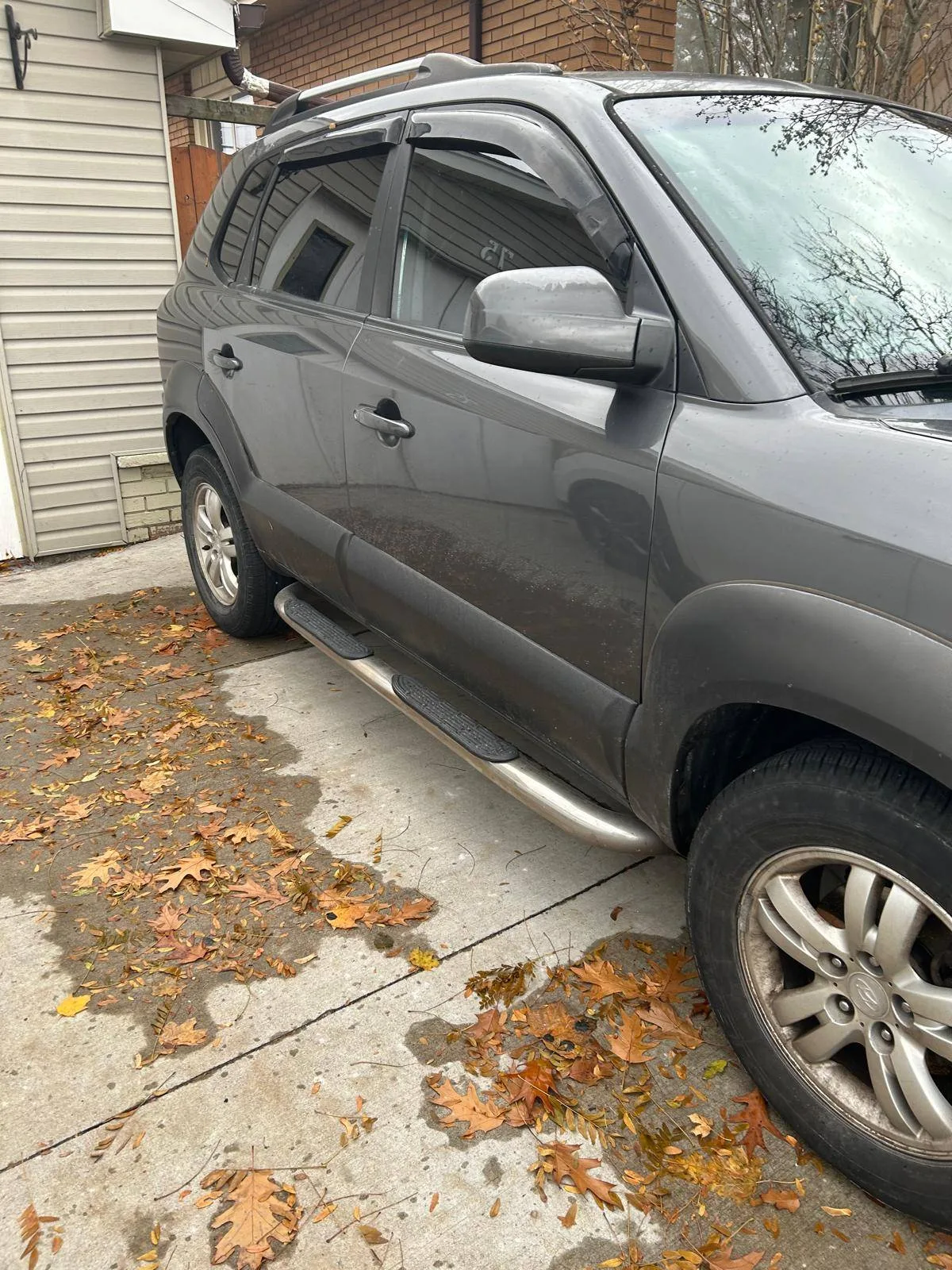 Selling my 2007 Hyundai Tucson as-is image indicator(2)