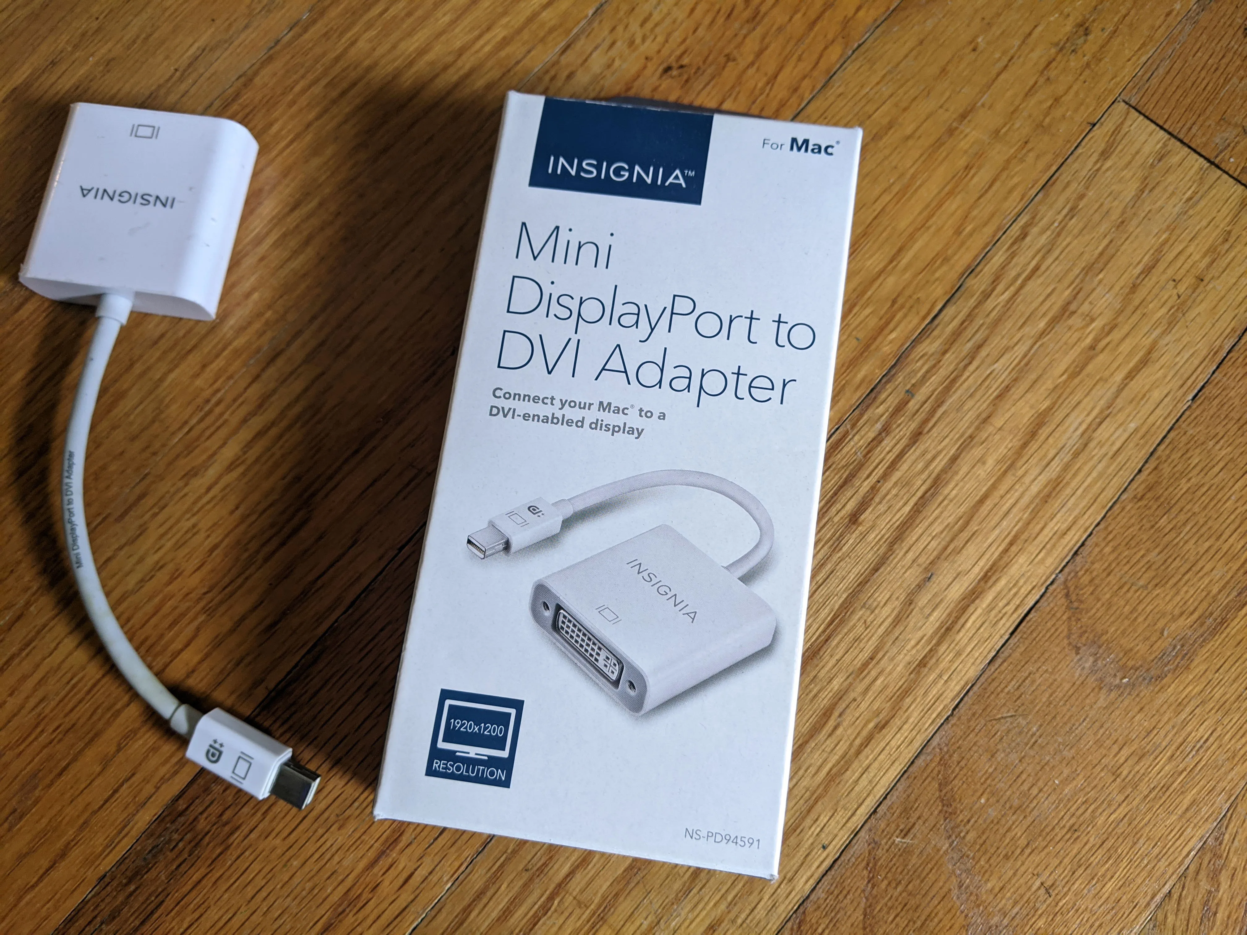Insignia Mini DisplayPort to DVI Adapter image indicator(2)
