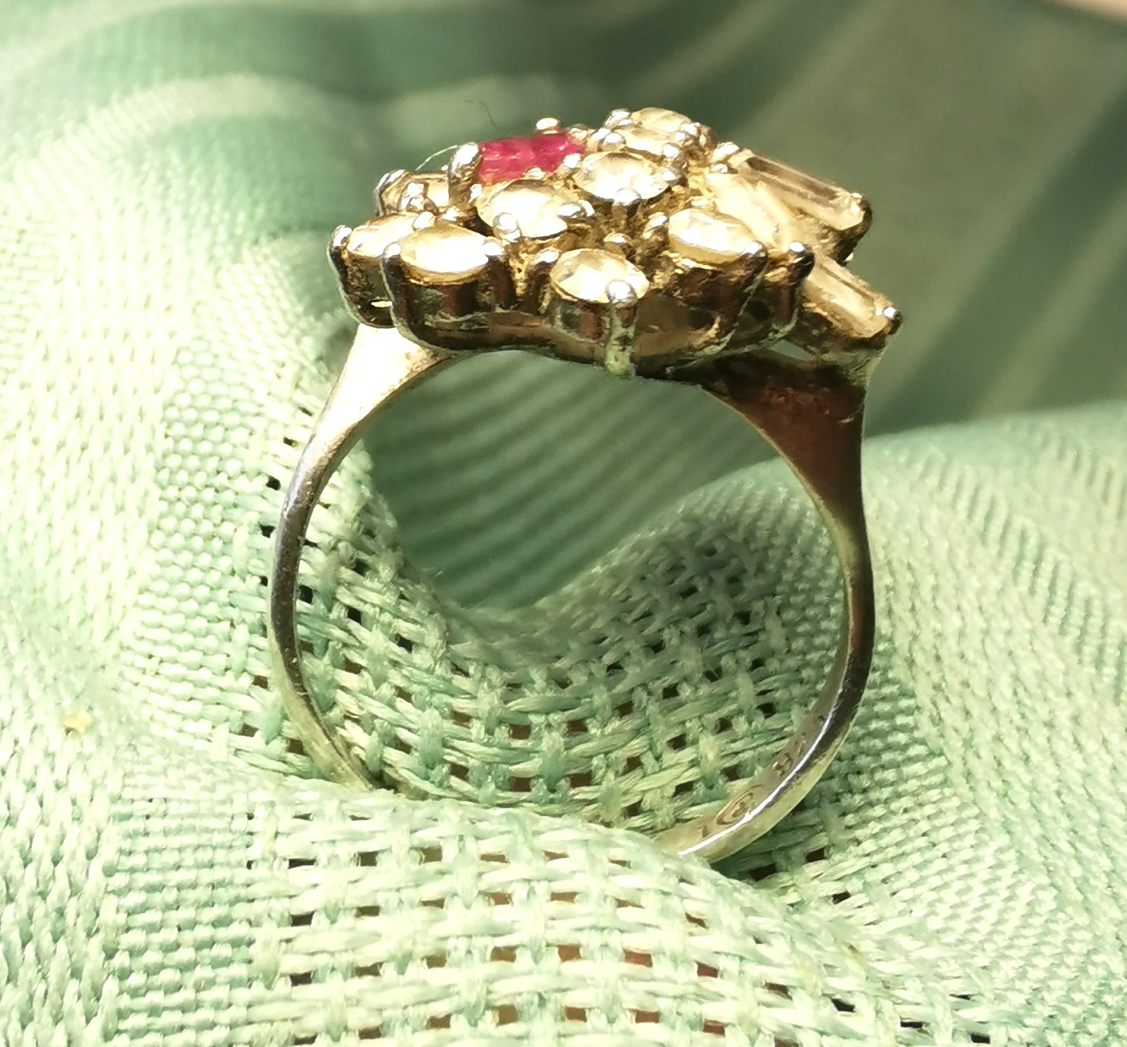 Cocktail Ring Vintage Crafted from 925 sterling silver Starburst image indicator(5)