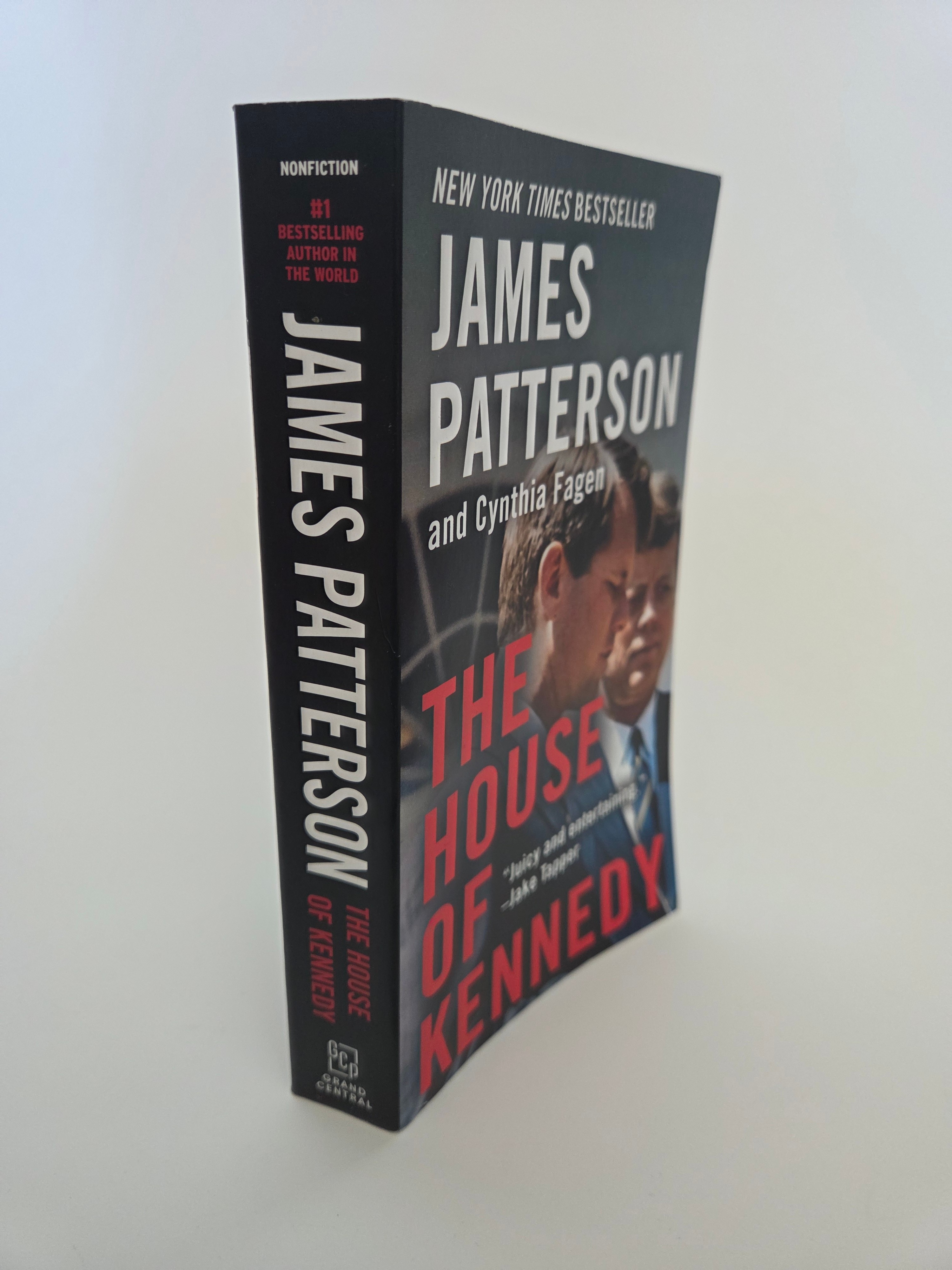 The House of Kennedy – James Patterson, paperback - photo 2