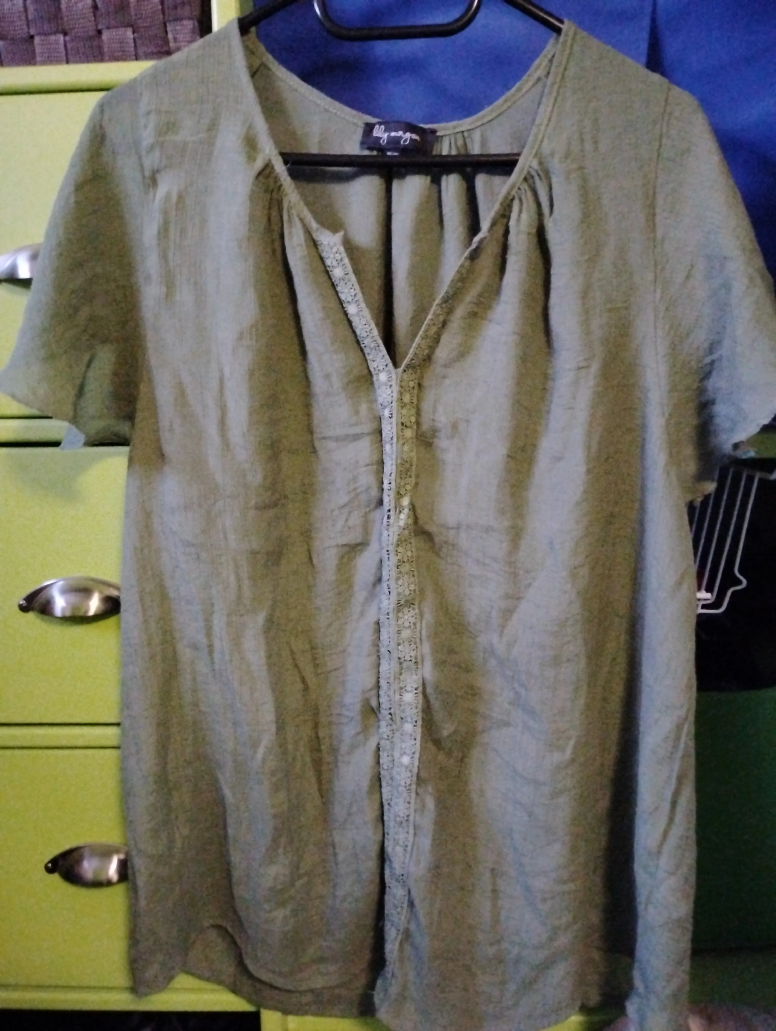 Lily Morgan Women’s Short-Sleeve Blouse — 1X (Good Condition) thumbnail