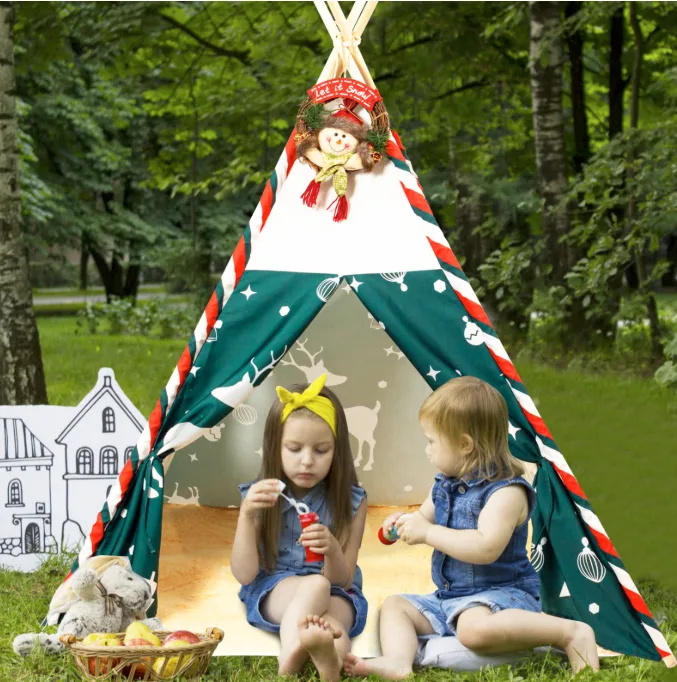 Holiday Christmas Kids Teepee, 59×47 in, with Garland