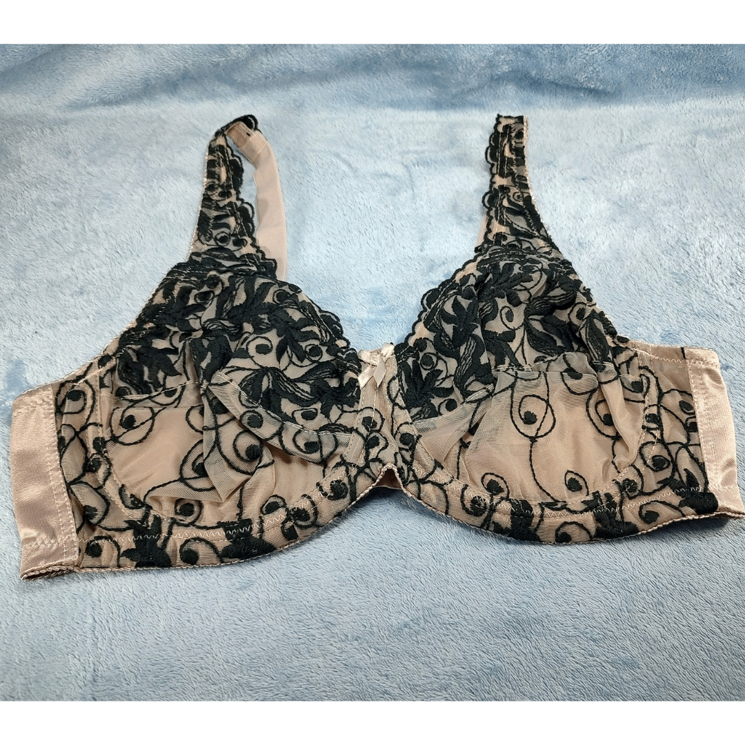 Amoureuse Embroidered Underwire 40B Bra - photo 2